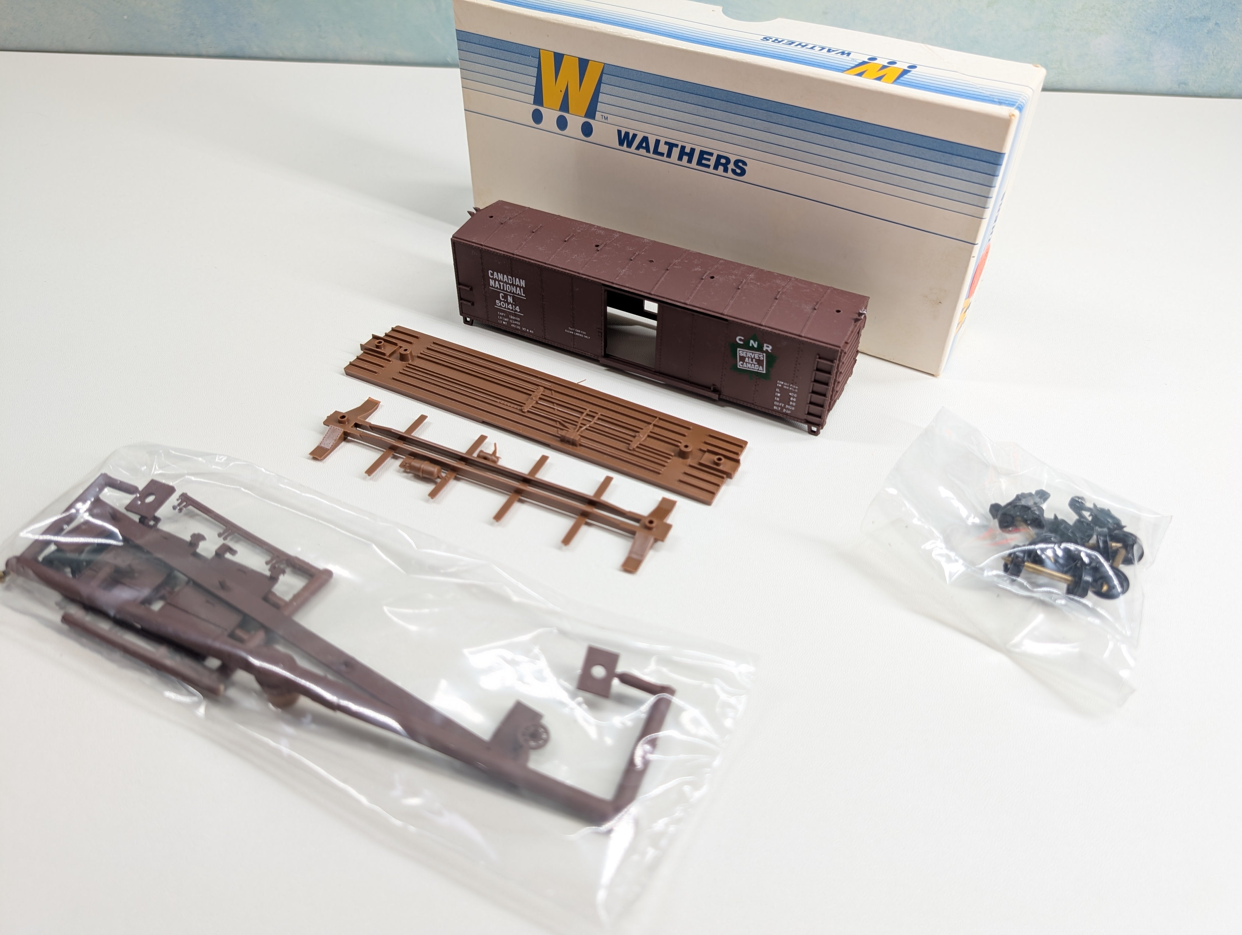 USED Walthers 932-3113 HO Scale 40' Steel Box Car Canadian National CN #501414