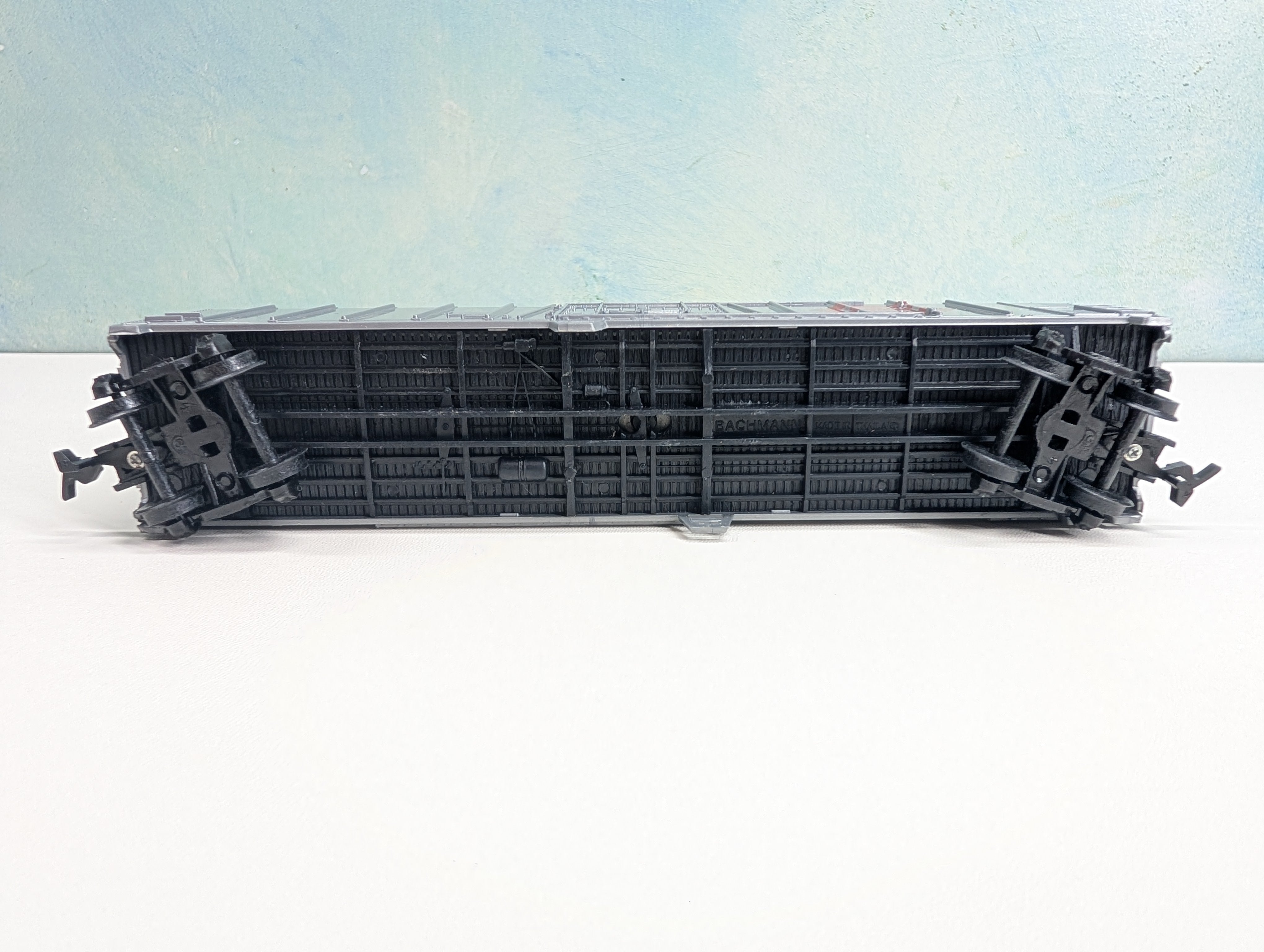 USED Bachmann HO Scale 50' Box Car Swift Premium