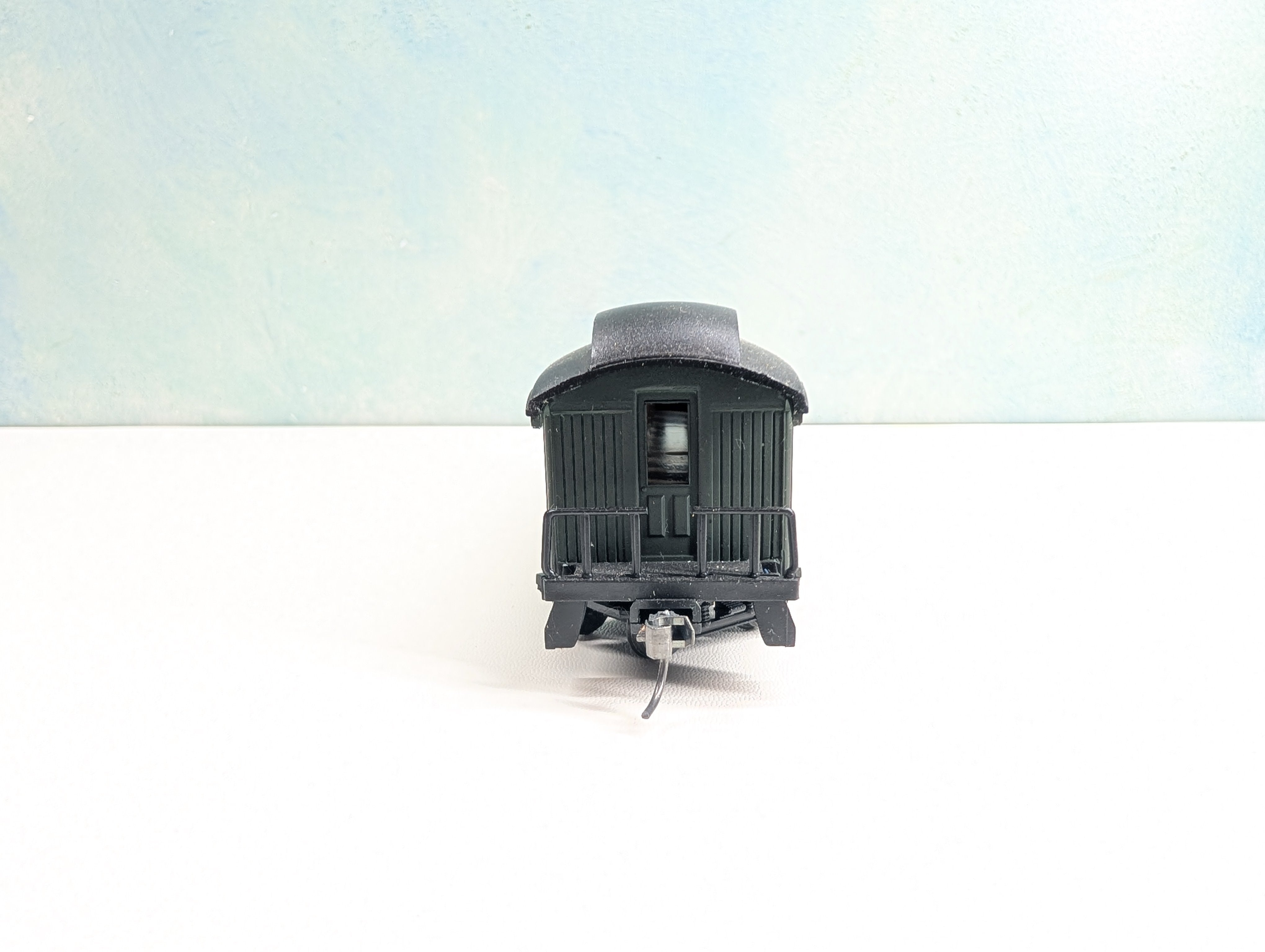 USED Con-Cor #1-000230-2 HO Scale Old Time Passenger Car Coach Great Northern #553