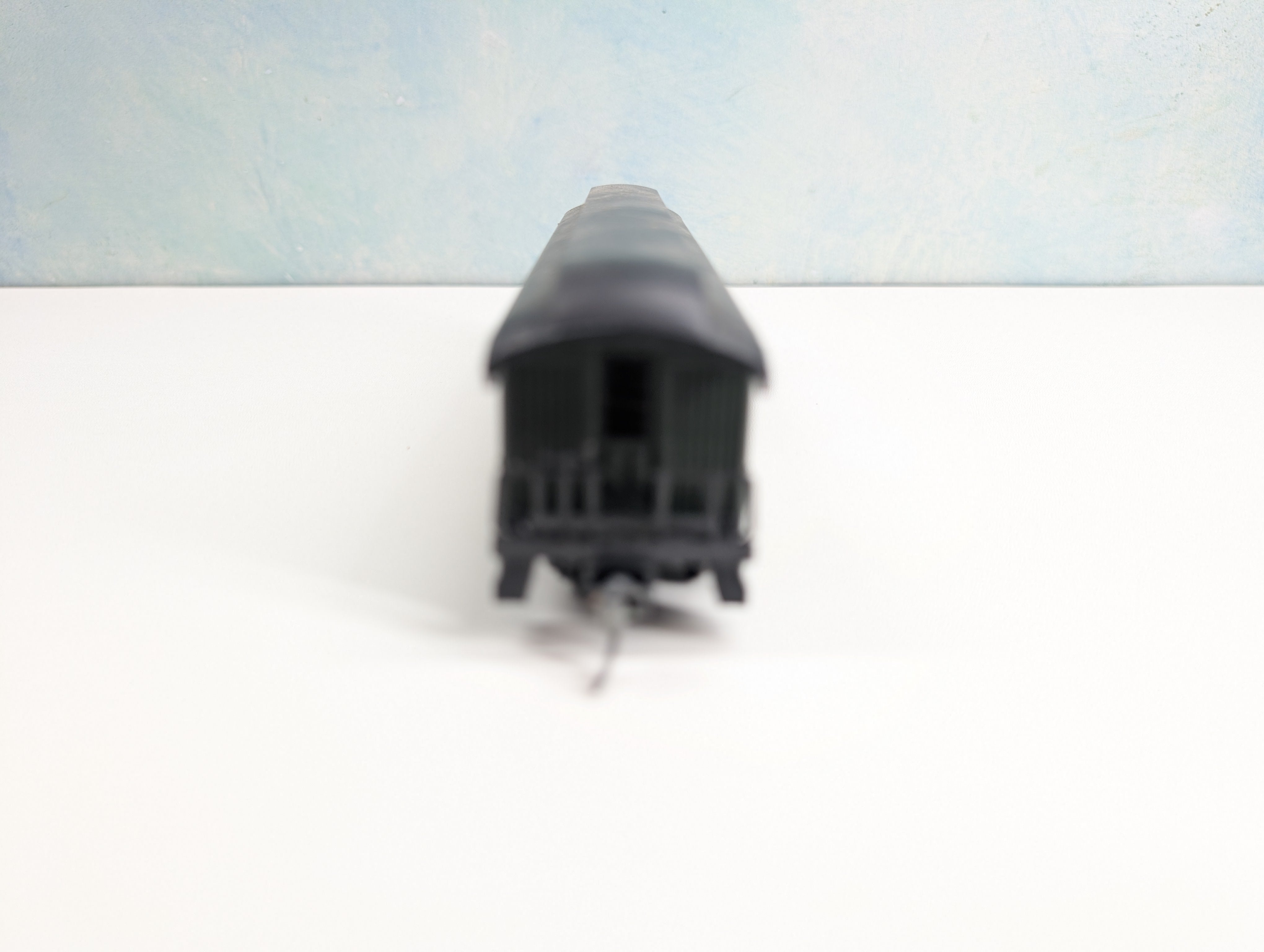 USED Con-Cor #1-000230-1 HO Scale Old Time Passenger Car Coach Great Northern #551