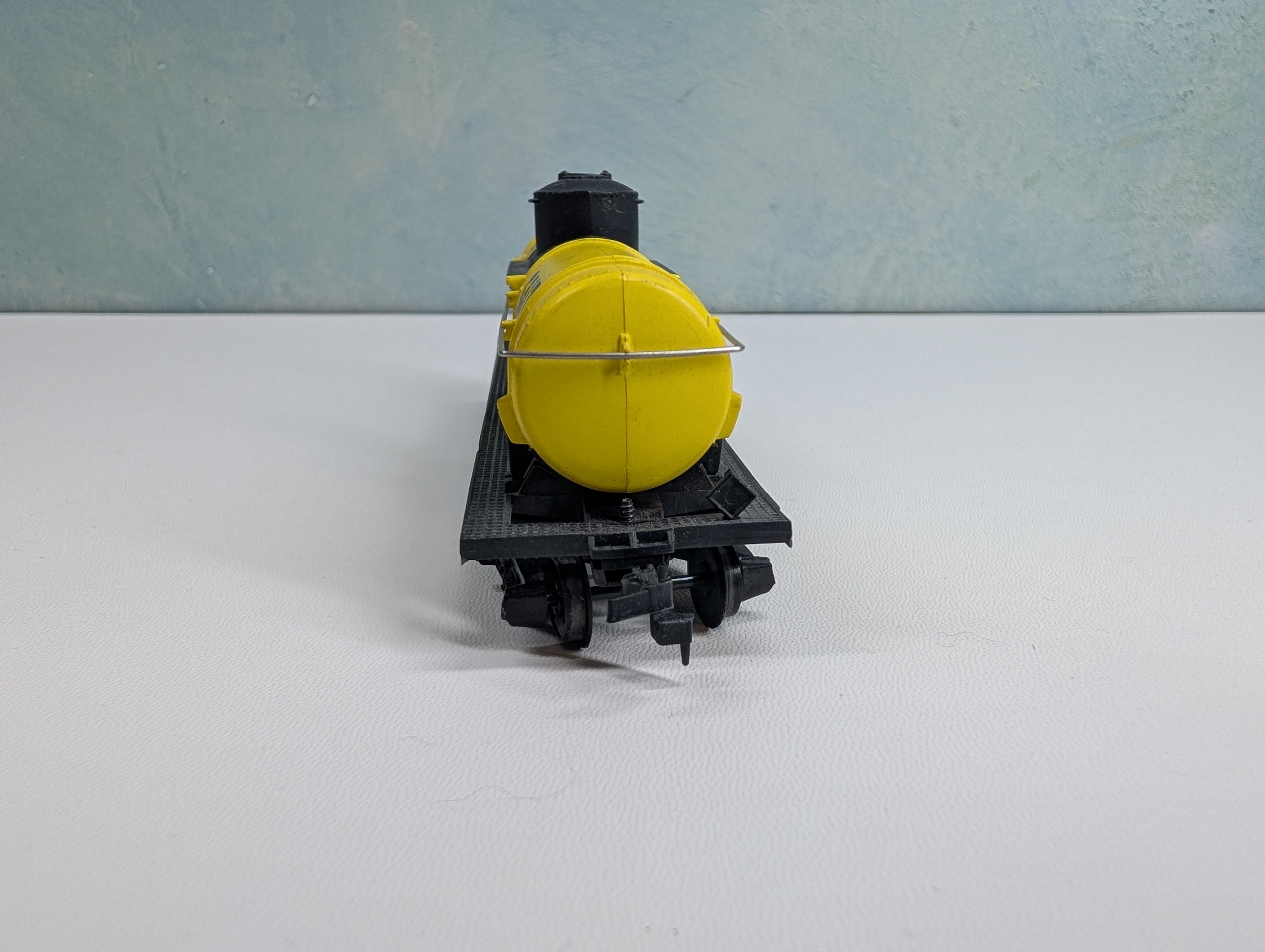 USED HO Scale Single Dome Tank Car Penn Salt GATX #67966
