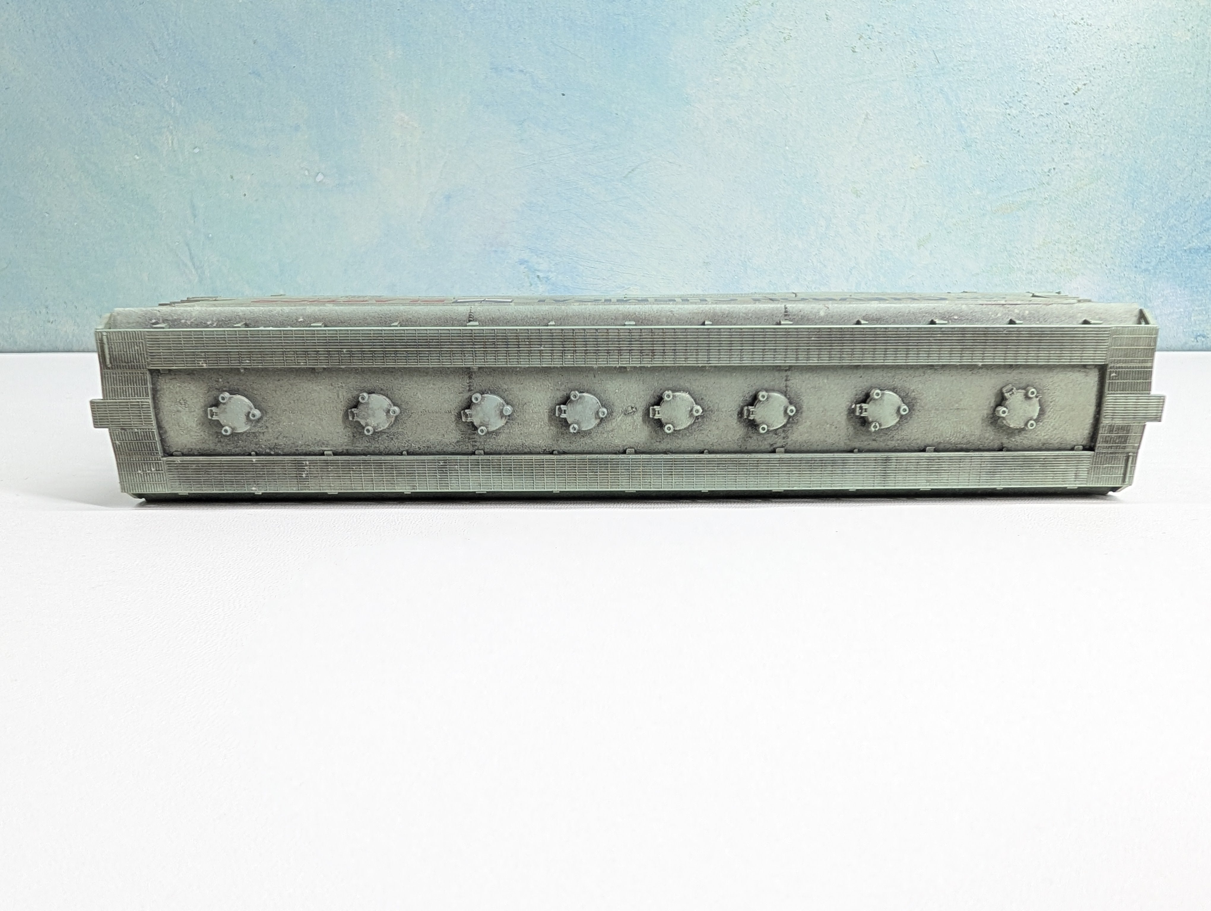 USED Athearn HO Scale ACF Covered Hopper Chevron Chemical ACFX #57001 Weathered
