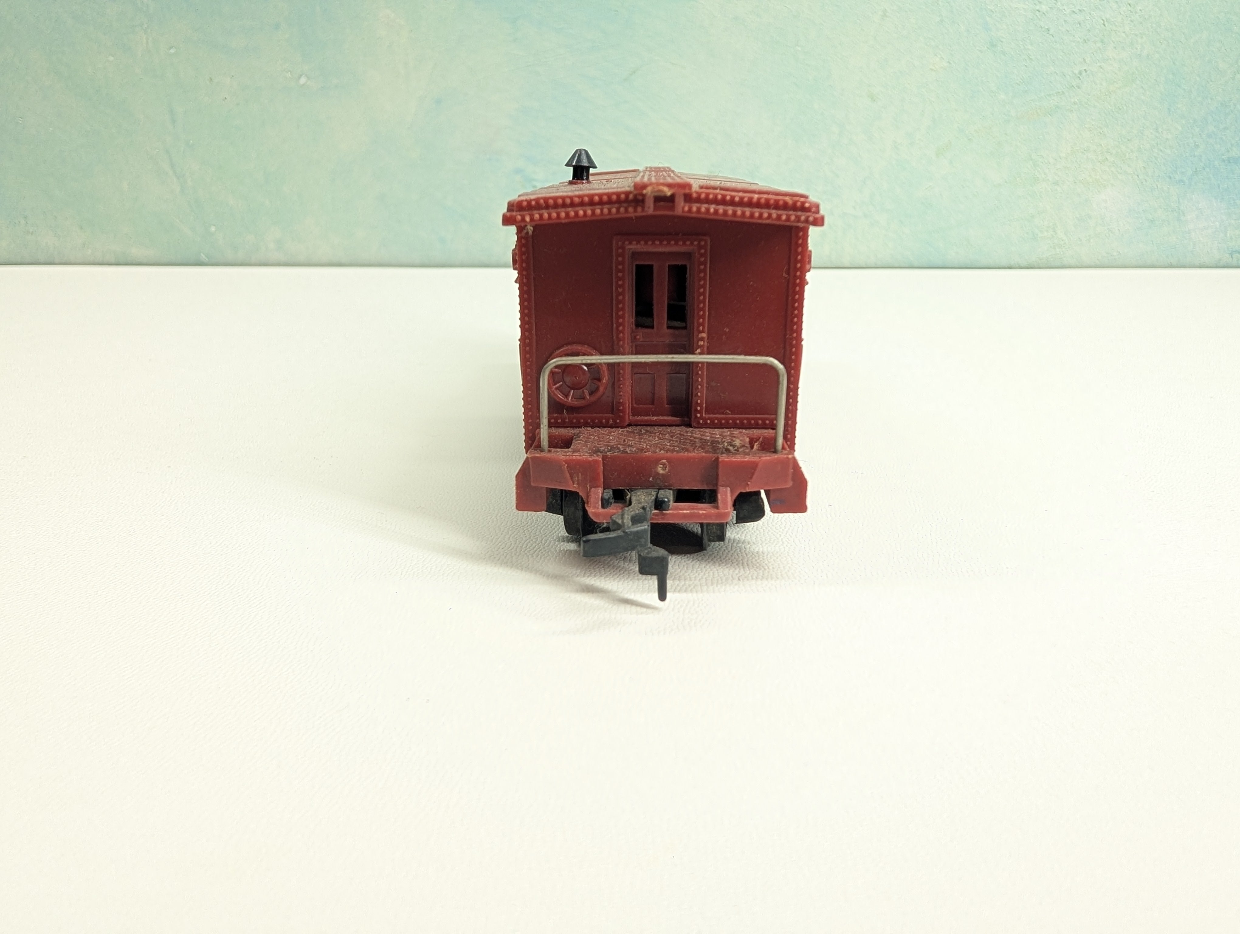 USED Marx HO Scale Bay Window Caboose New York Central NYC #20298