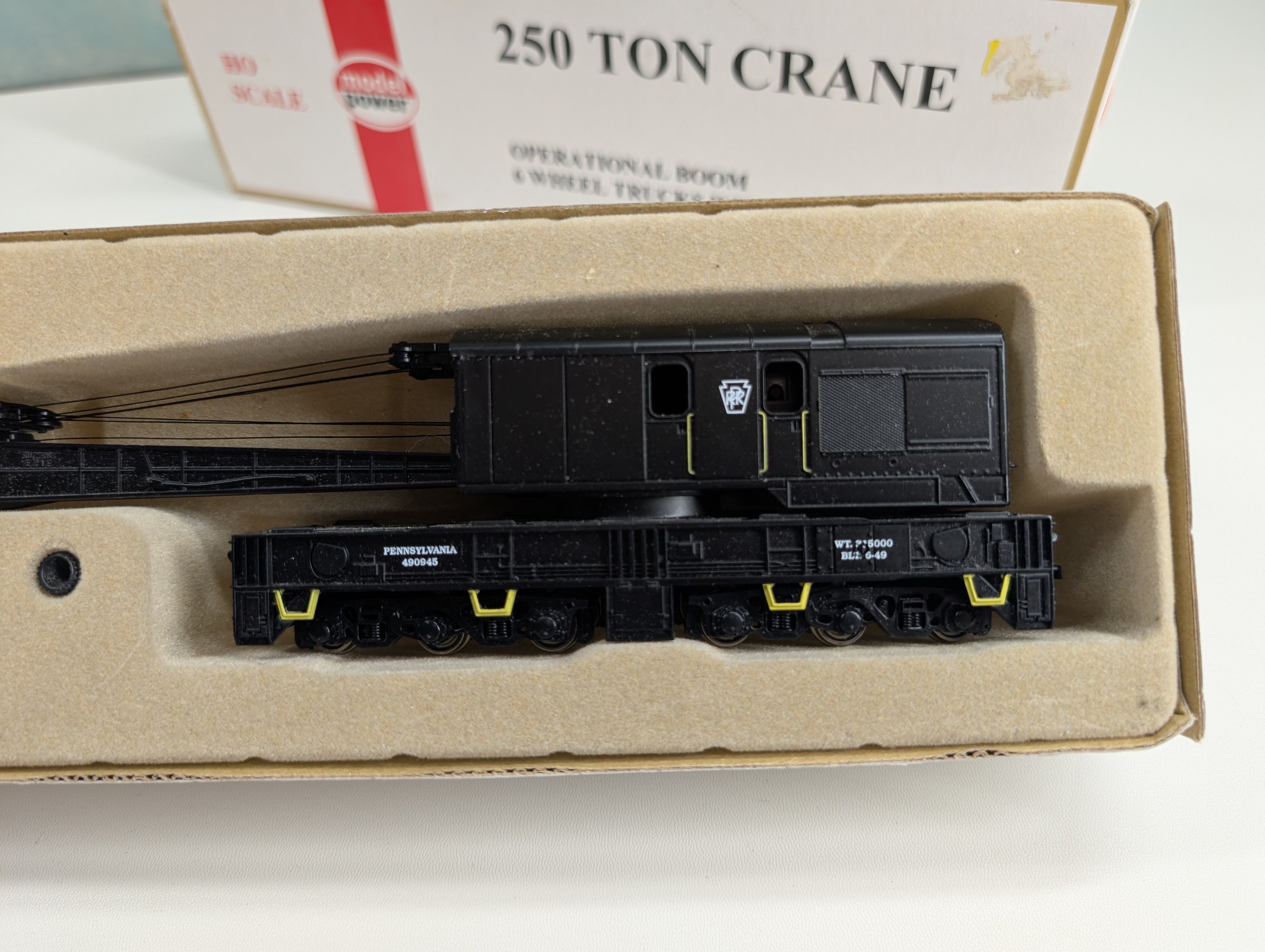 USED Model Power 9176 HO Scale 250 Ton Crane Pennsylvania #490945