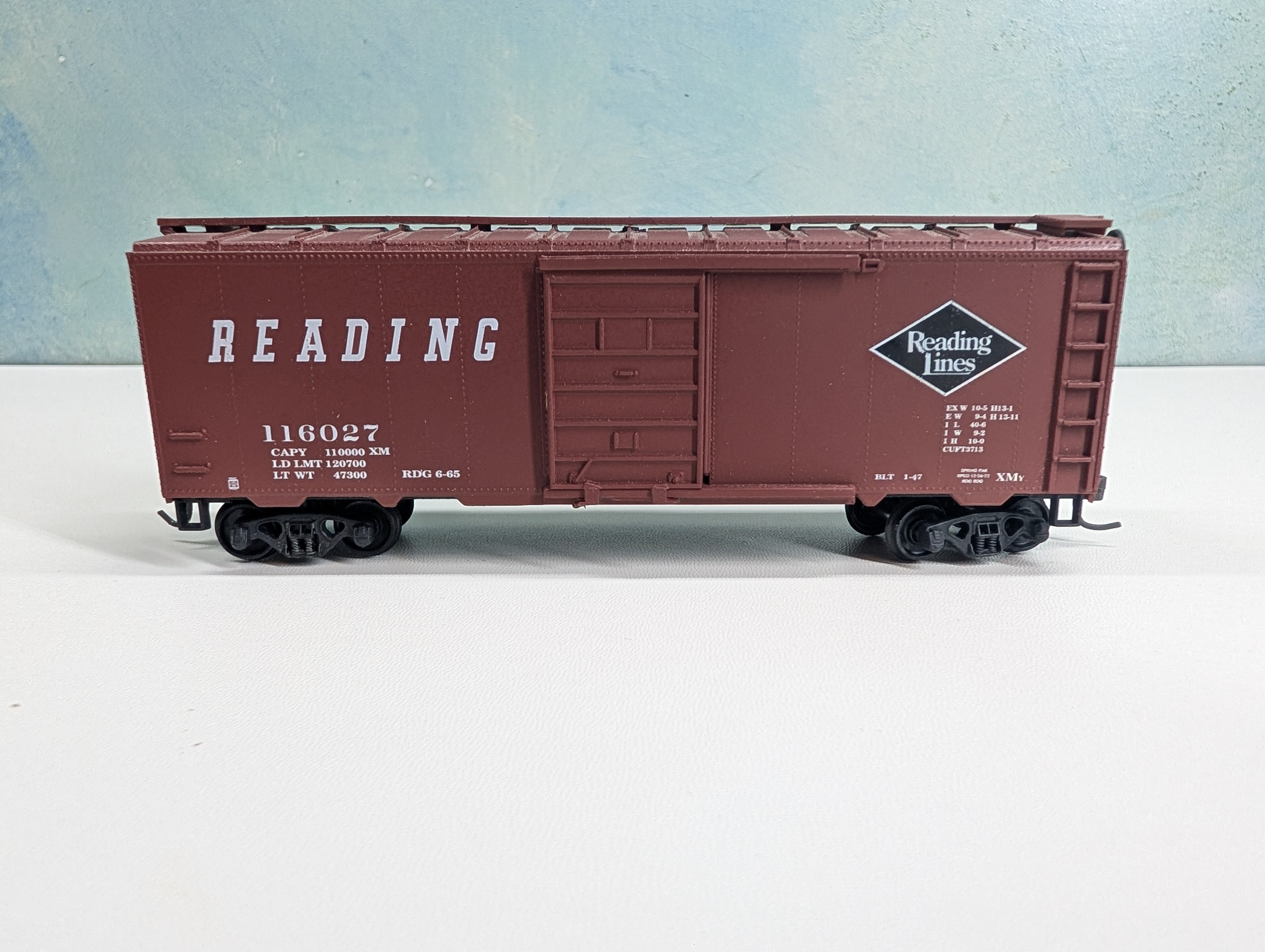 USED Roundhouse 12001 HO Scale 40' Box Car Reading RDG #116027 Branchline Custom