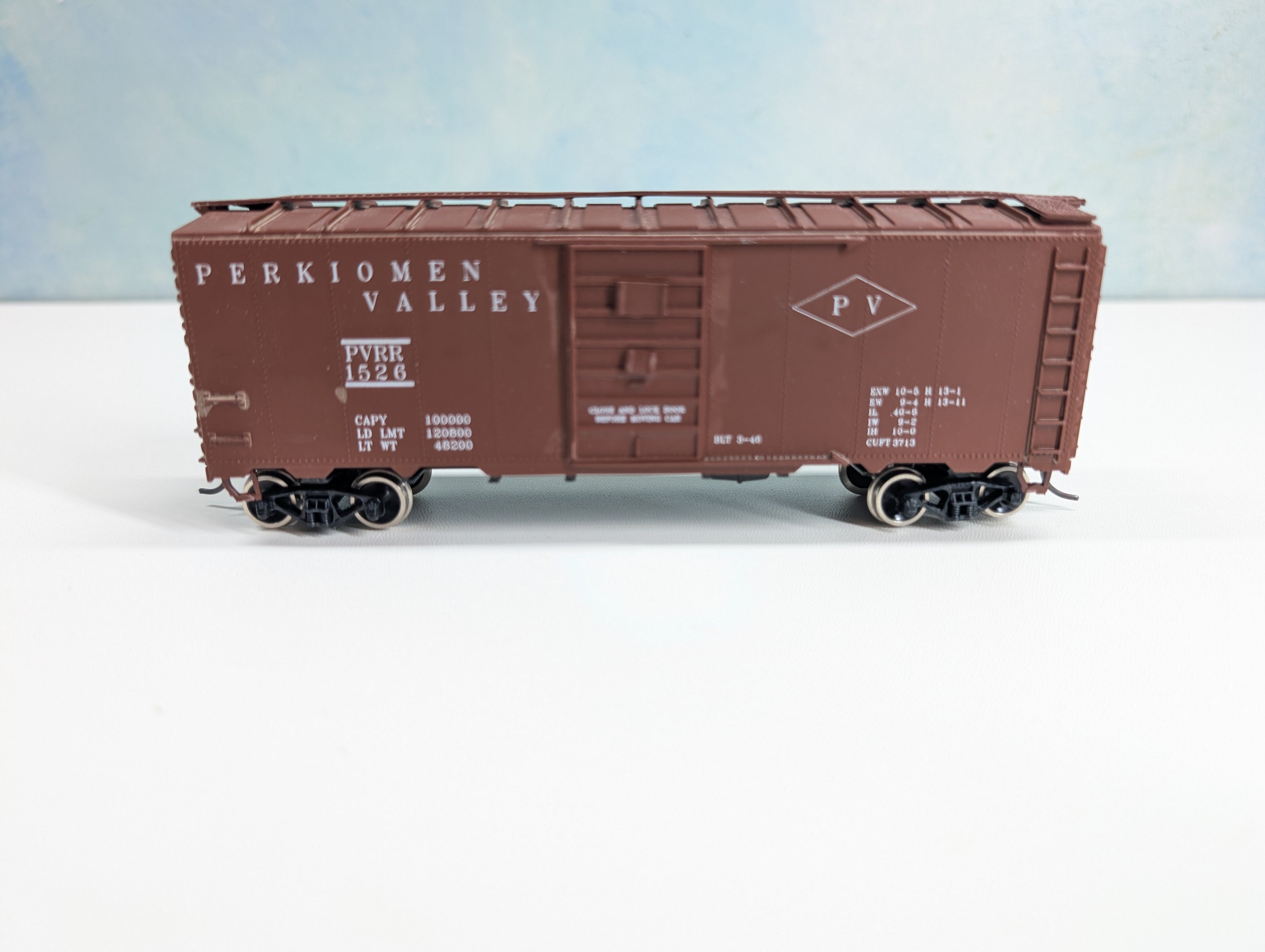 USED C&BT SHOPS HO Scale 40' Box Car Perkiomen Valley PVRR #1526 Custom, Metal Wheels