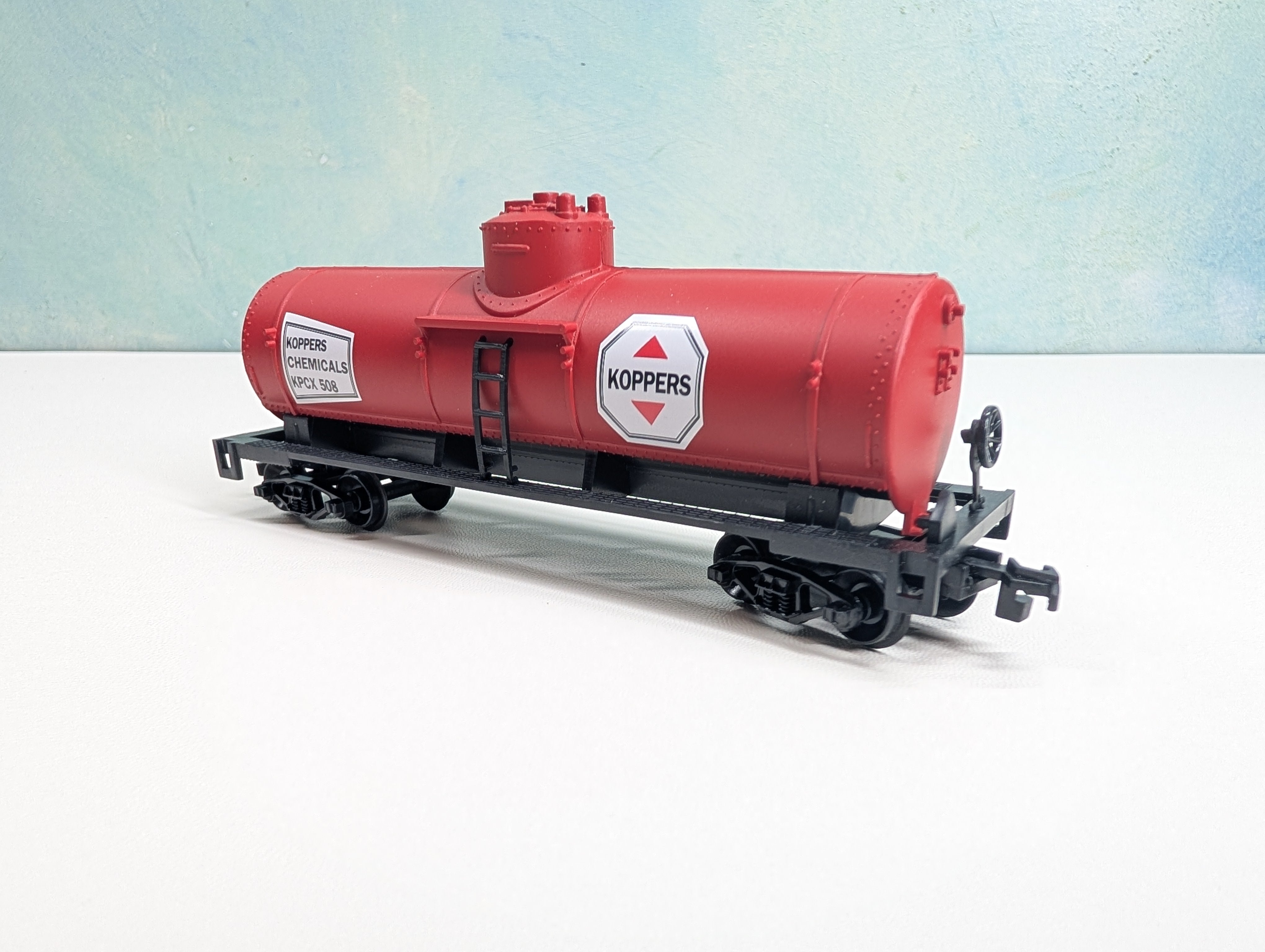USED Life-Like HO Scale Single Dome Tank Car Koppers Chemicals KPCX #508