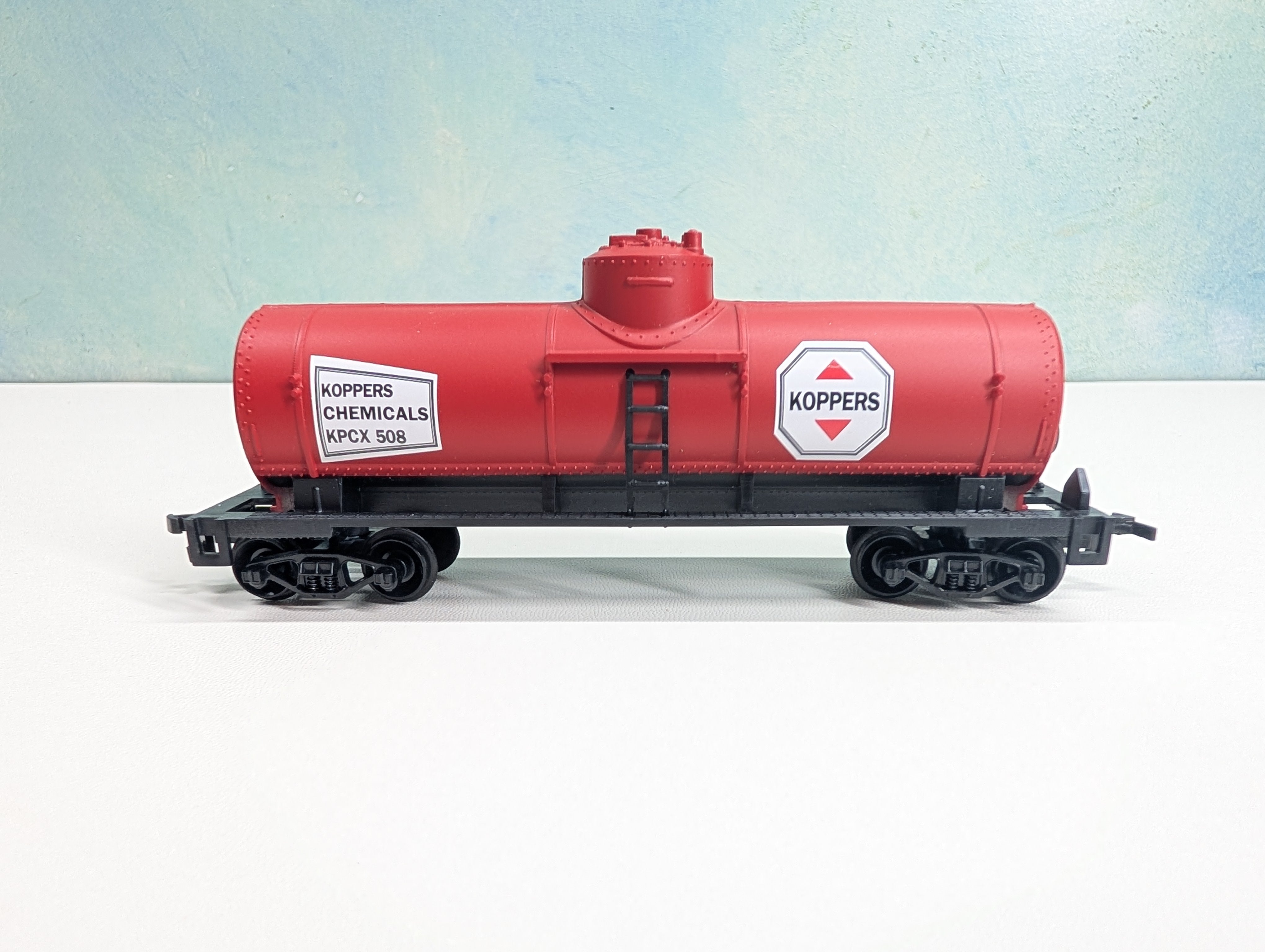 USED Life-Like HO Scale Single Dome Tank Car Koppers Chemicals KPCX #508