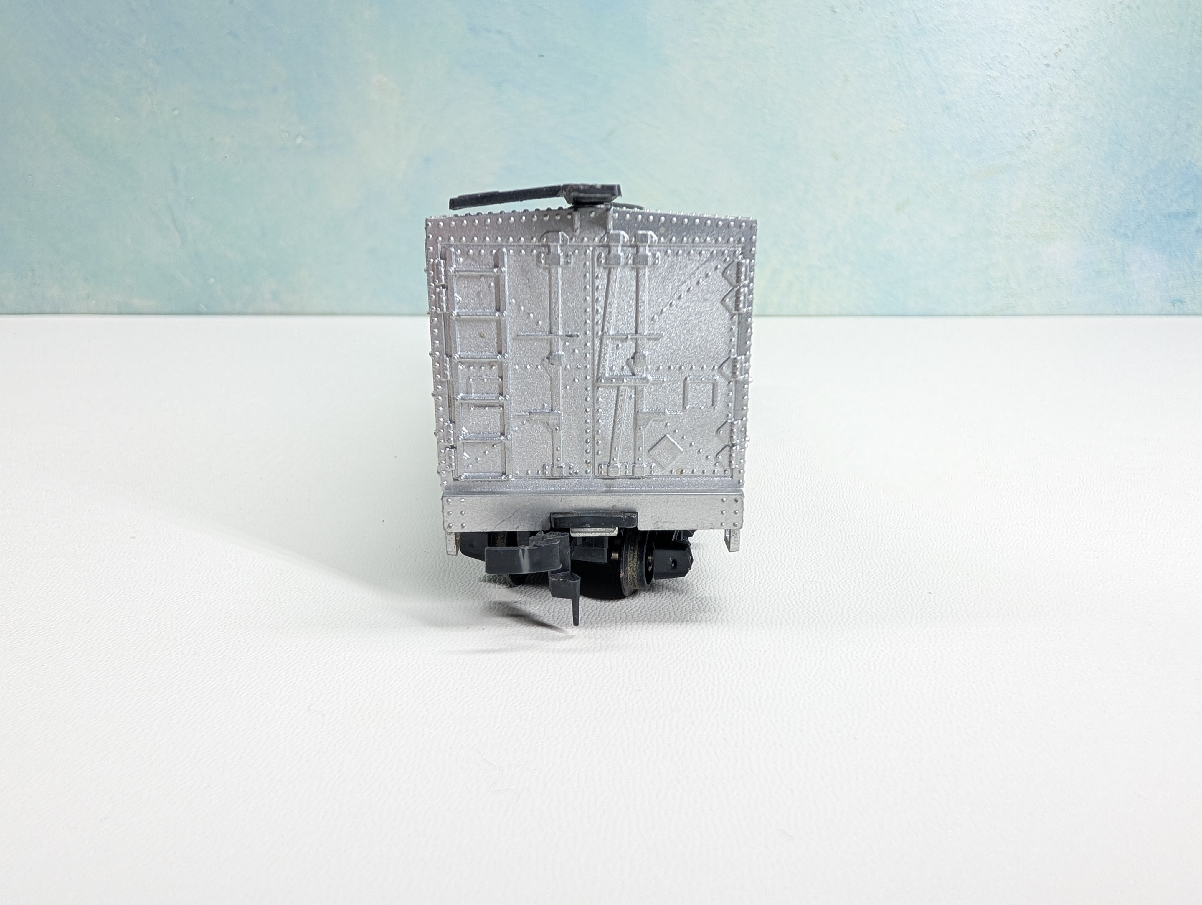USED AHM HO Scale Helium Carrier Car Atomic Energy Commission ATMX #1020