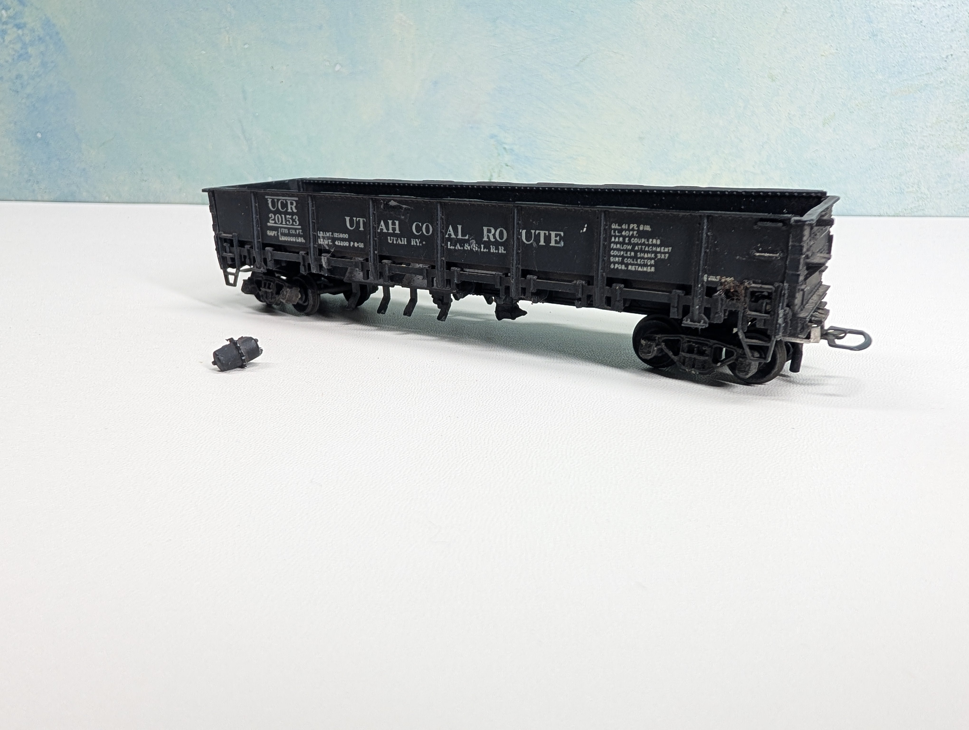 USED Ulrich HO Scale Drop Bottom Gondola, Metal Utah Coal UCR #20153