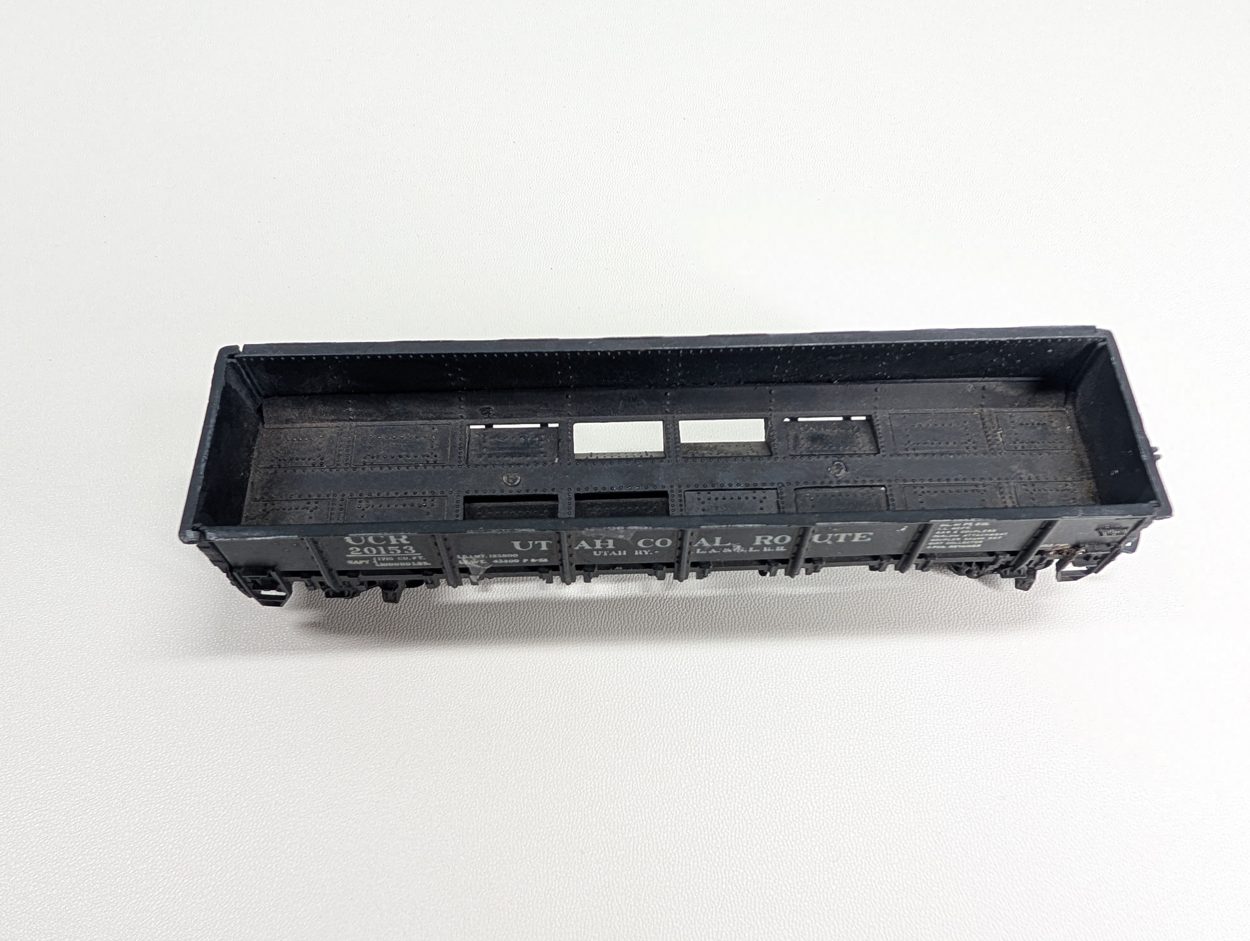 USED Ulrich HO Scale Drop Bottom Gondola, Metal Utah Coal UCR #20153