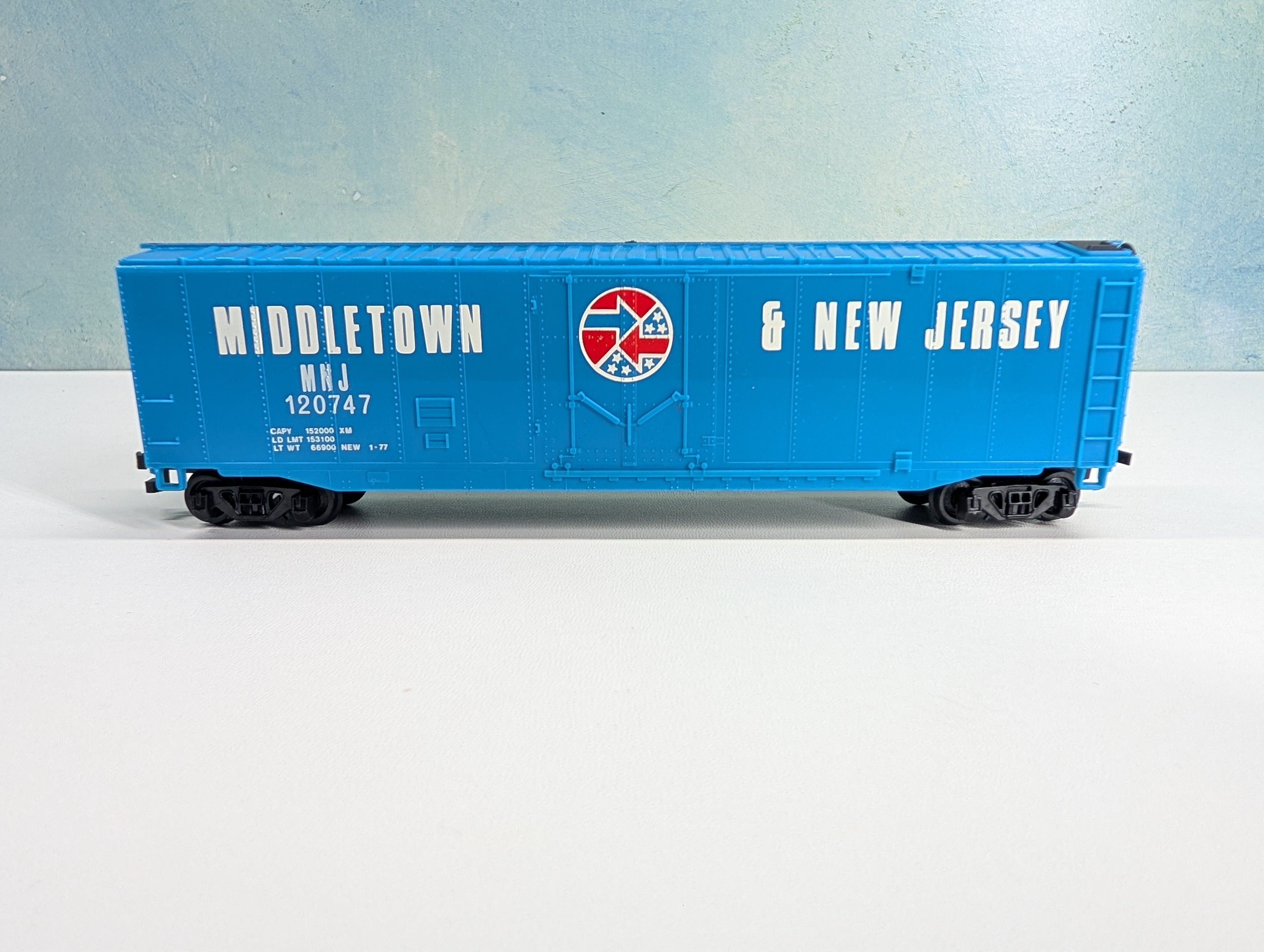 USED Bachmann HO Scale 50' Box Car Middletown and New Jersey MNJ #120747