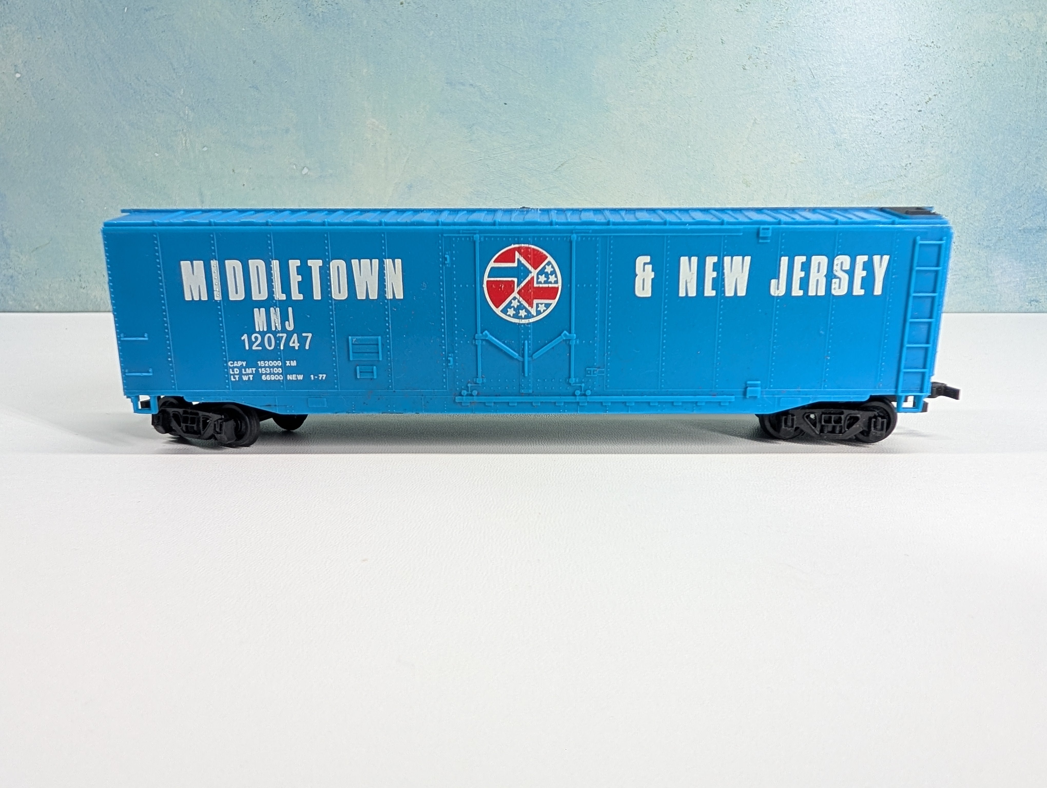 USED Bachmann HO Scale 50' Box Car Middletown and New Jersey MNJ #120747