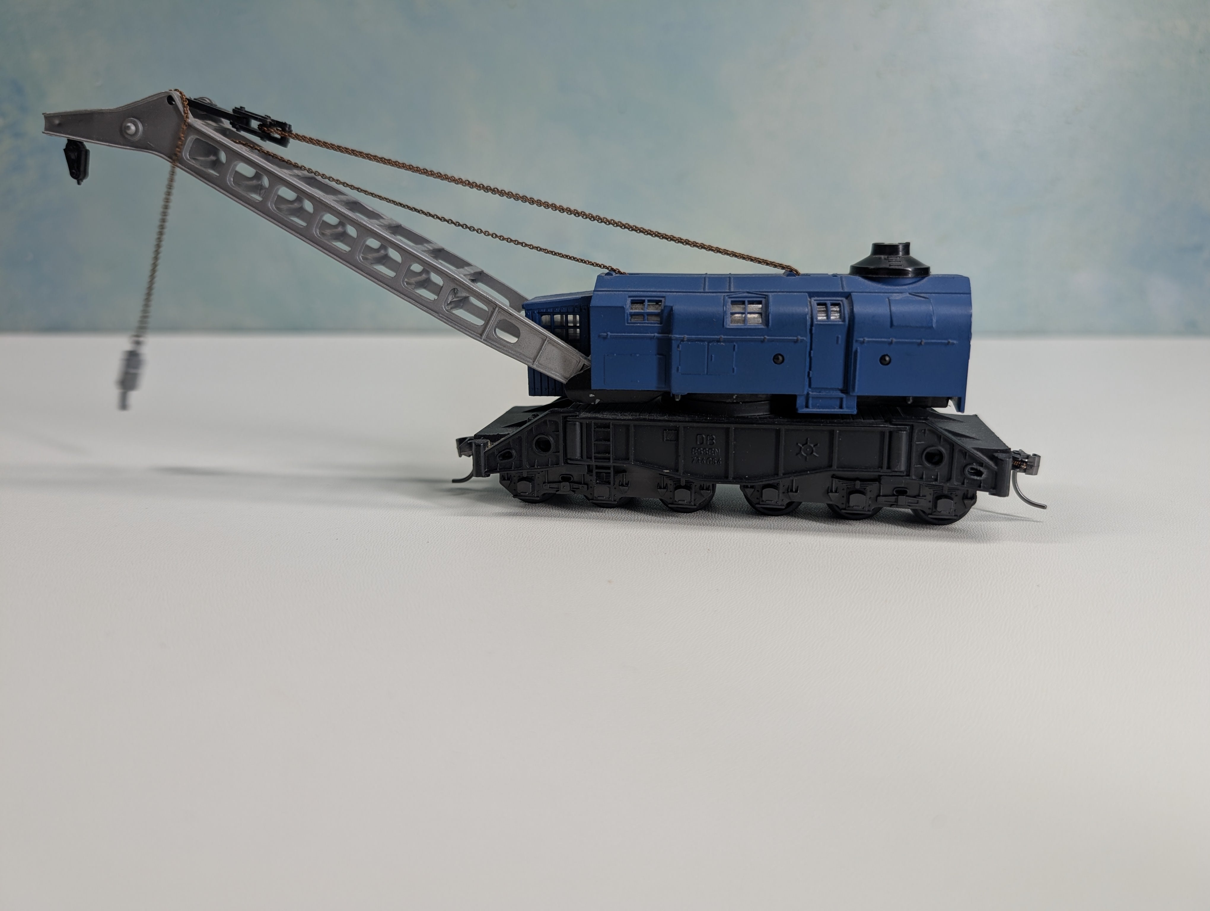 USED Liliput HO Scale Wrecking Crane #734054