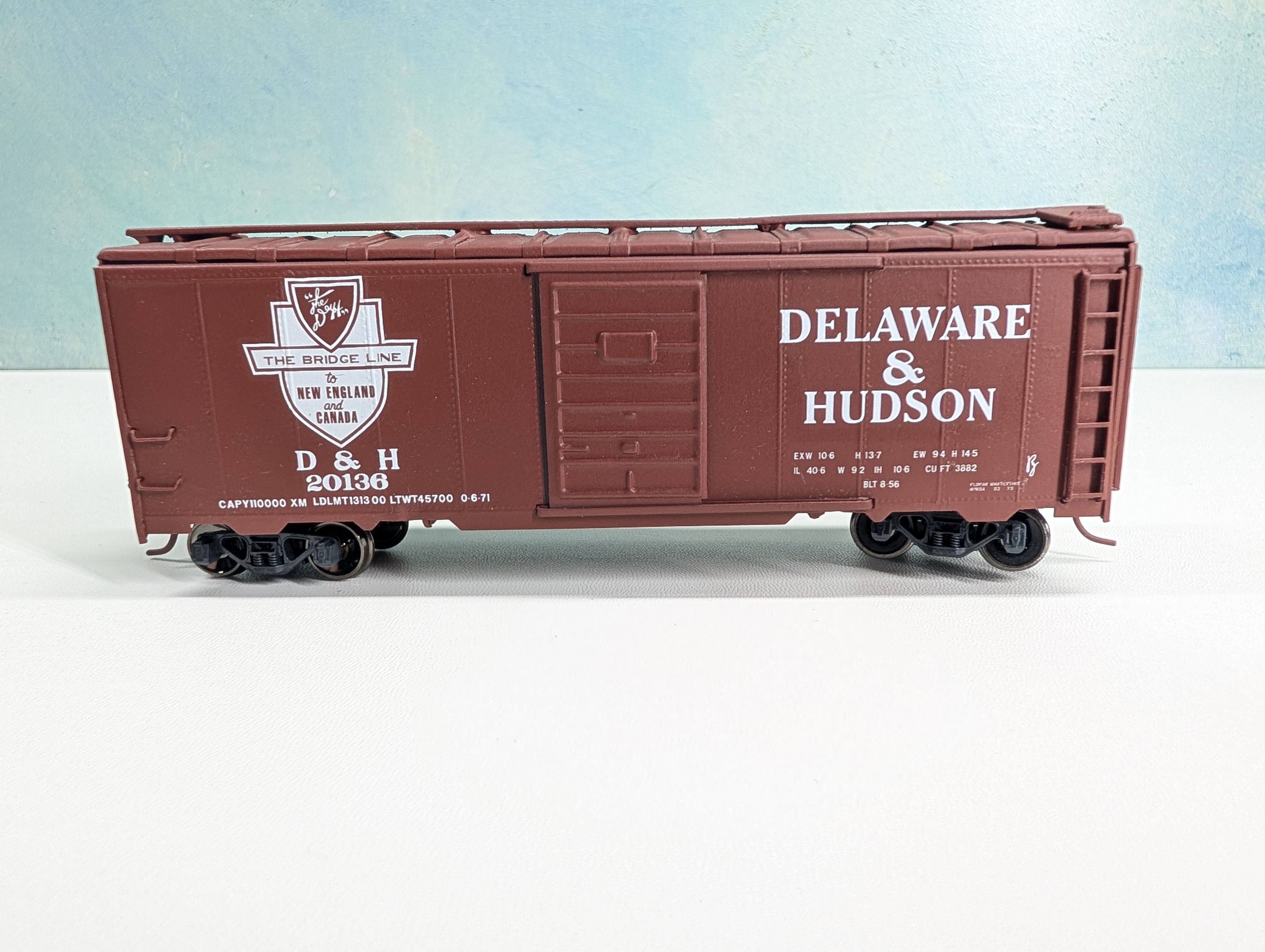 USED Varney HO Scale 40' Box Car Delaware and Hudson D&H #20136 Metal Wheels, Decal