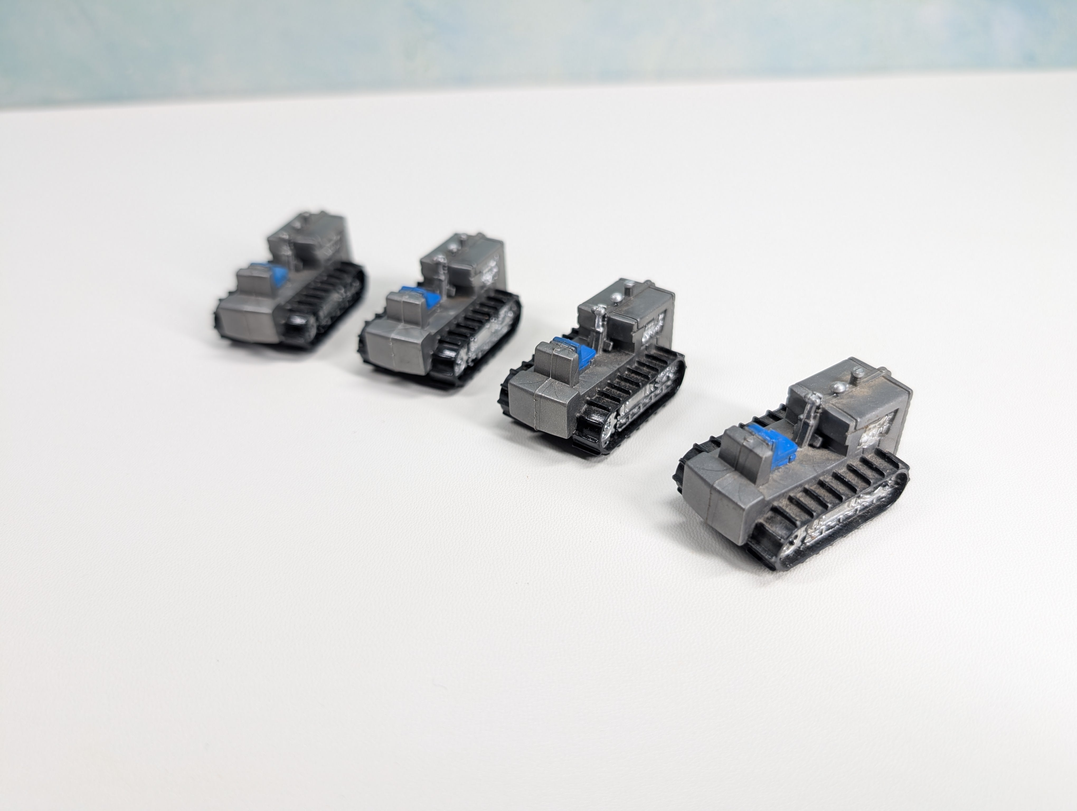 USED Tyco HO Scale Lot of Gray Tractor Loads (4 pcs)