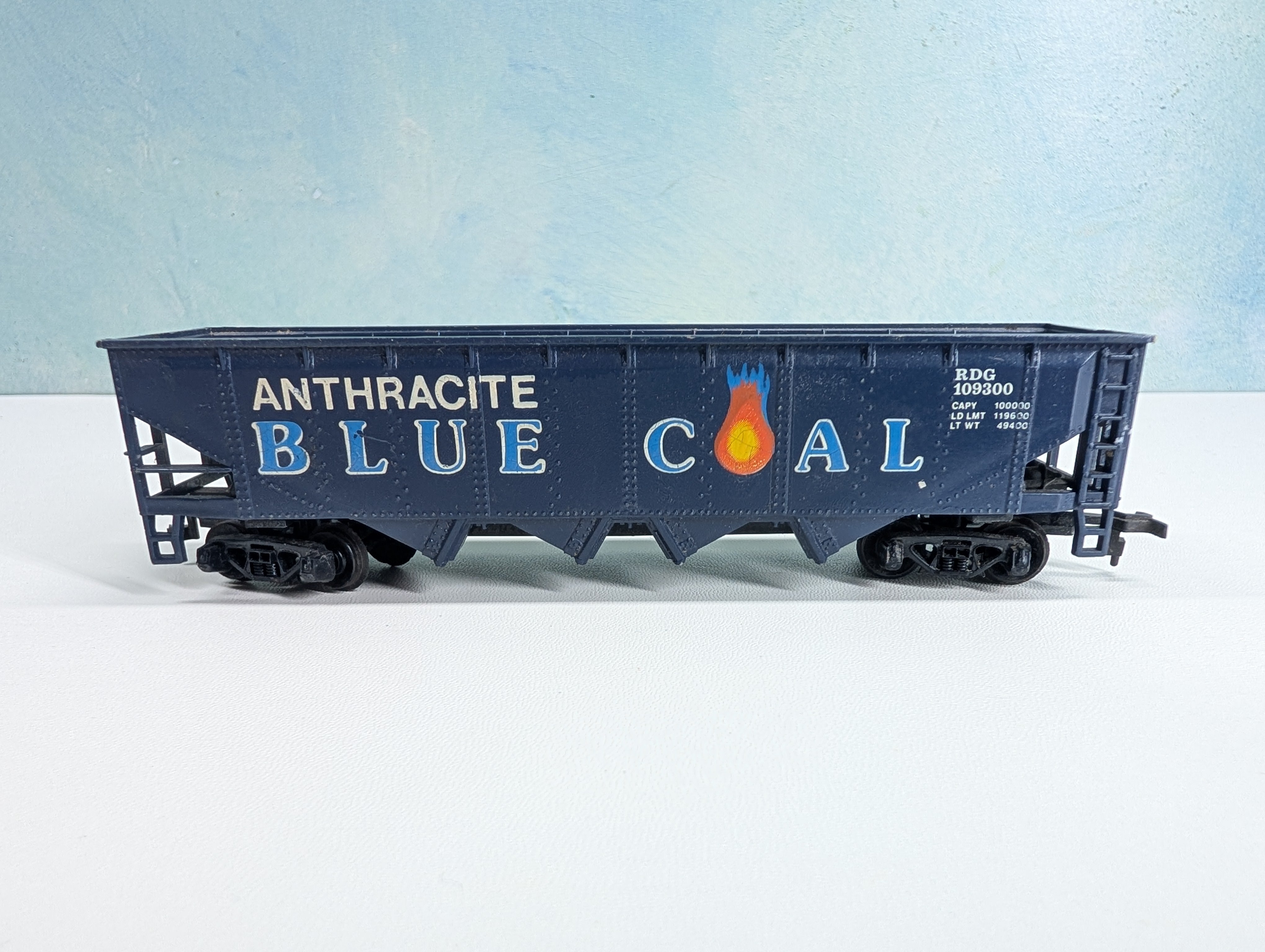 USED Tyco HO Scale Quad Hopper Anthracite Blue Coal RDG #109300