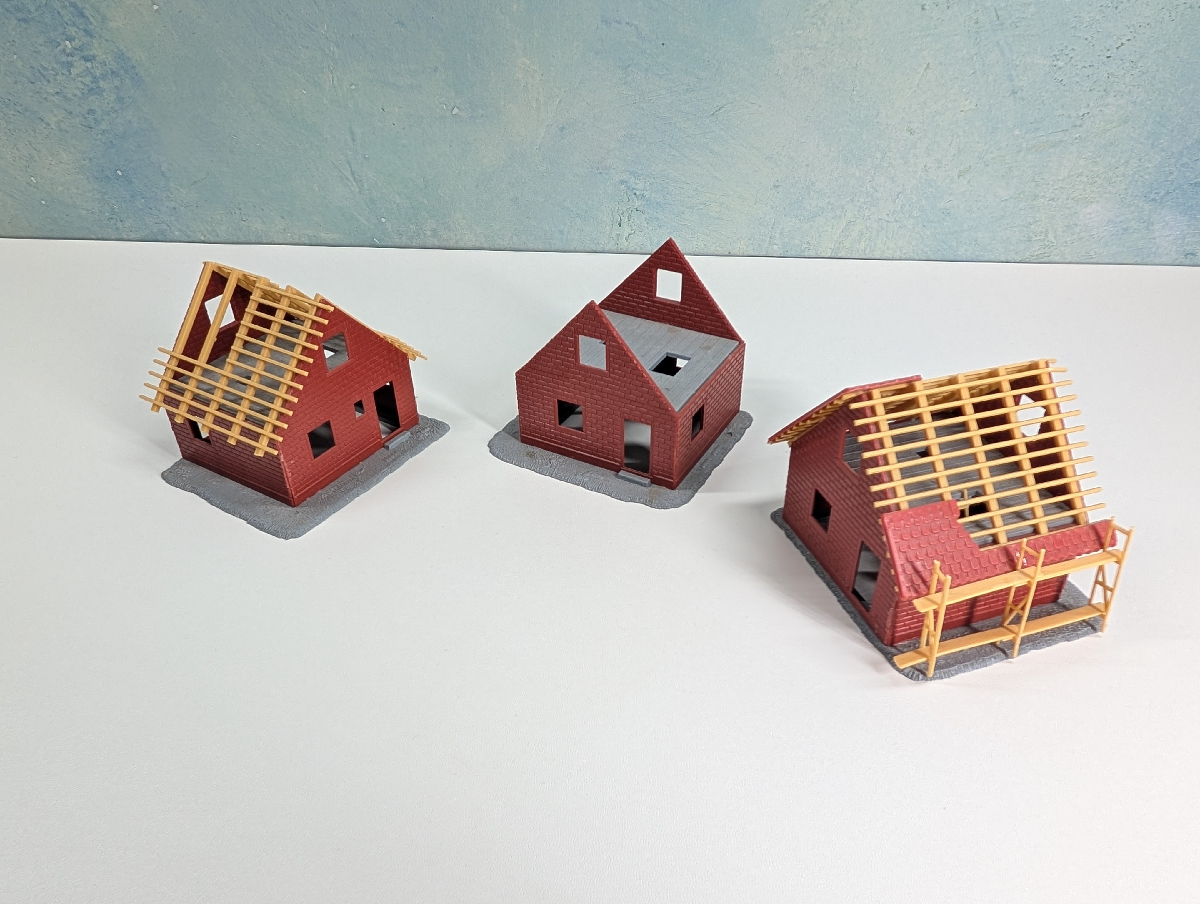 USED HO Scale Brick Homes Under Construction (3 pcs)