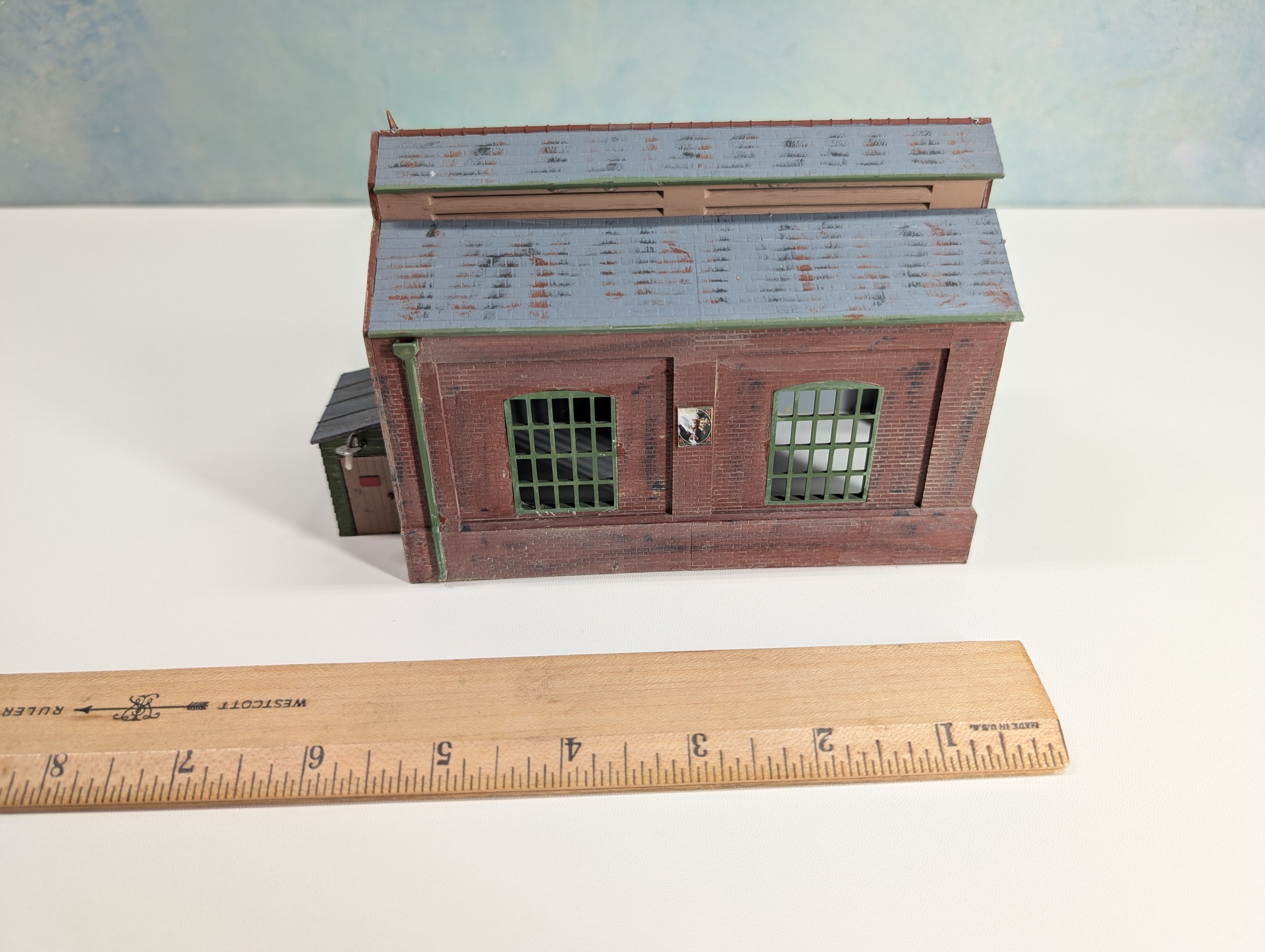 USED HO Scale Abandoned Warehouse