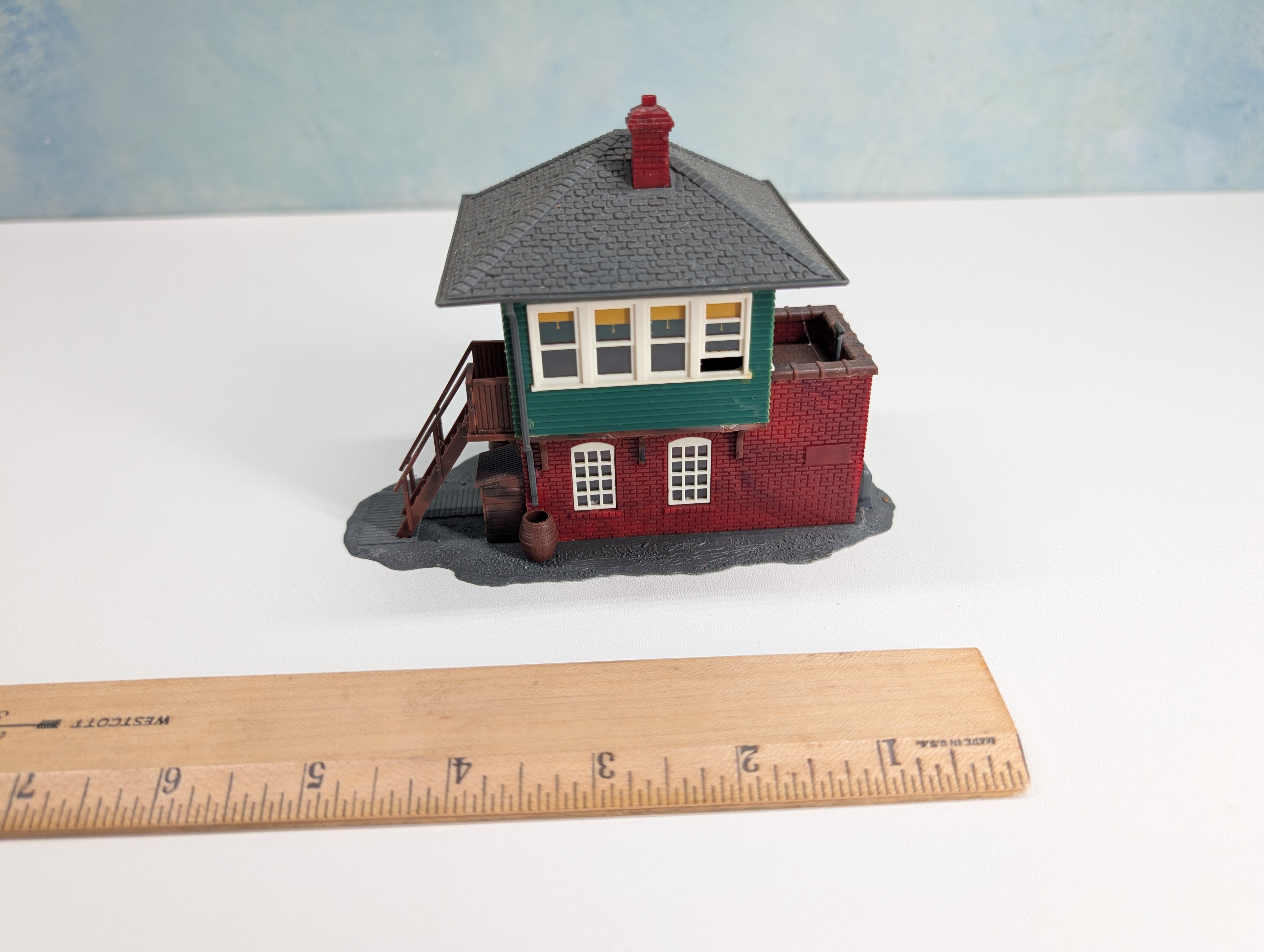 USED HO Scale Yard Tower