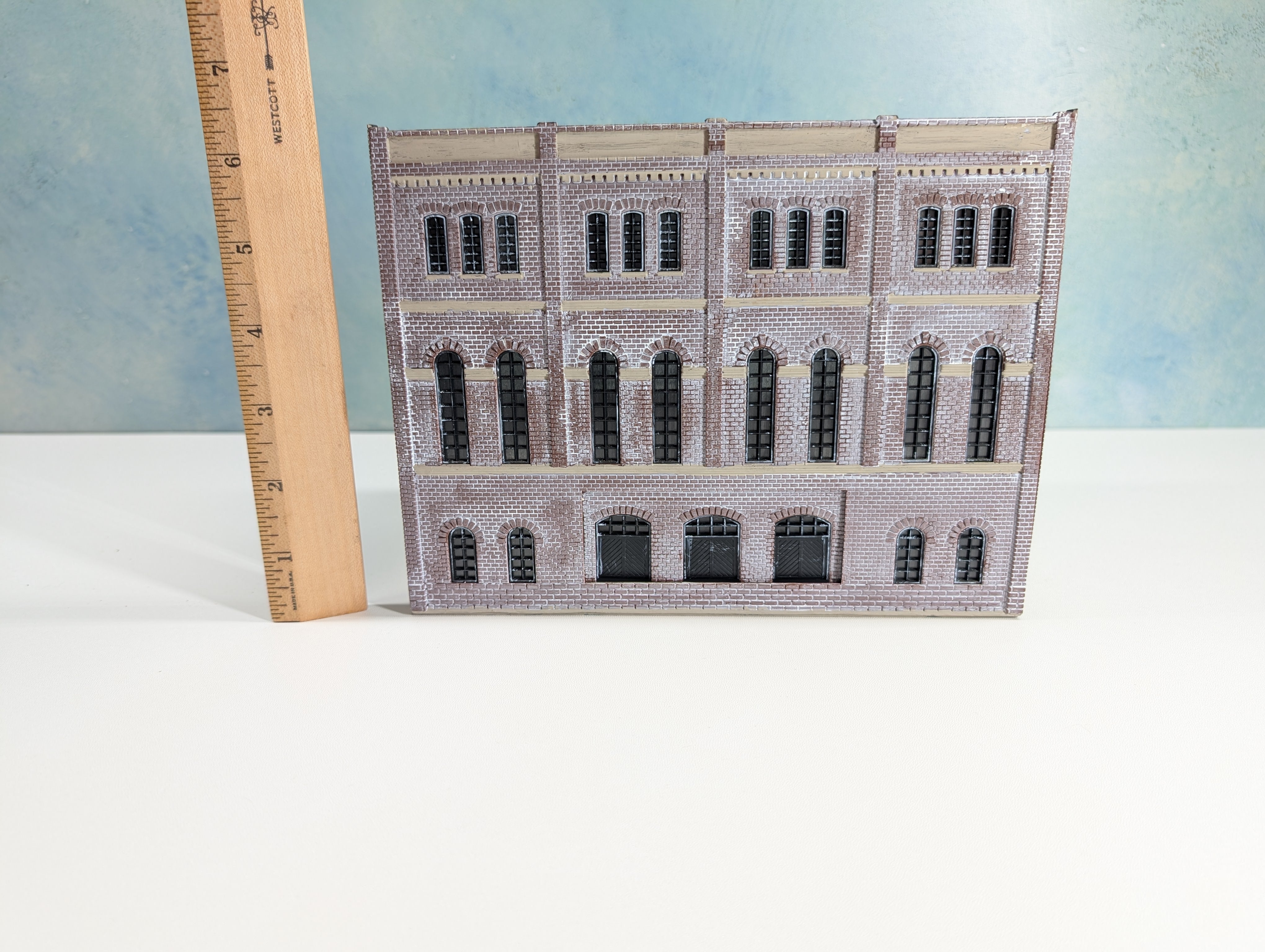 USED HO Scale Large Brick Warehouse