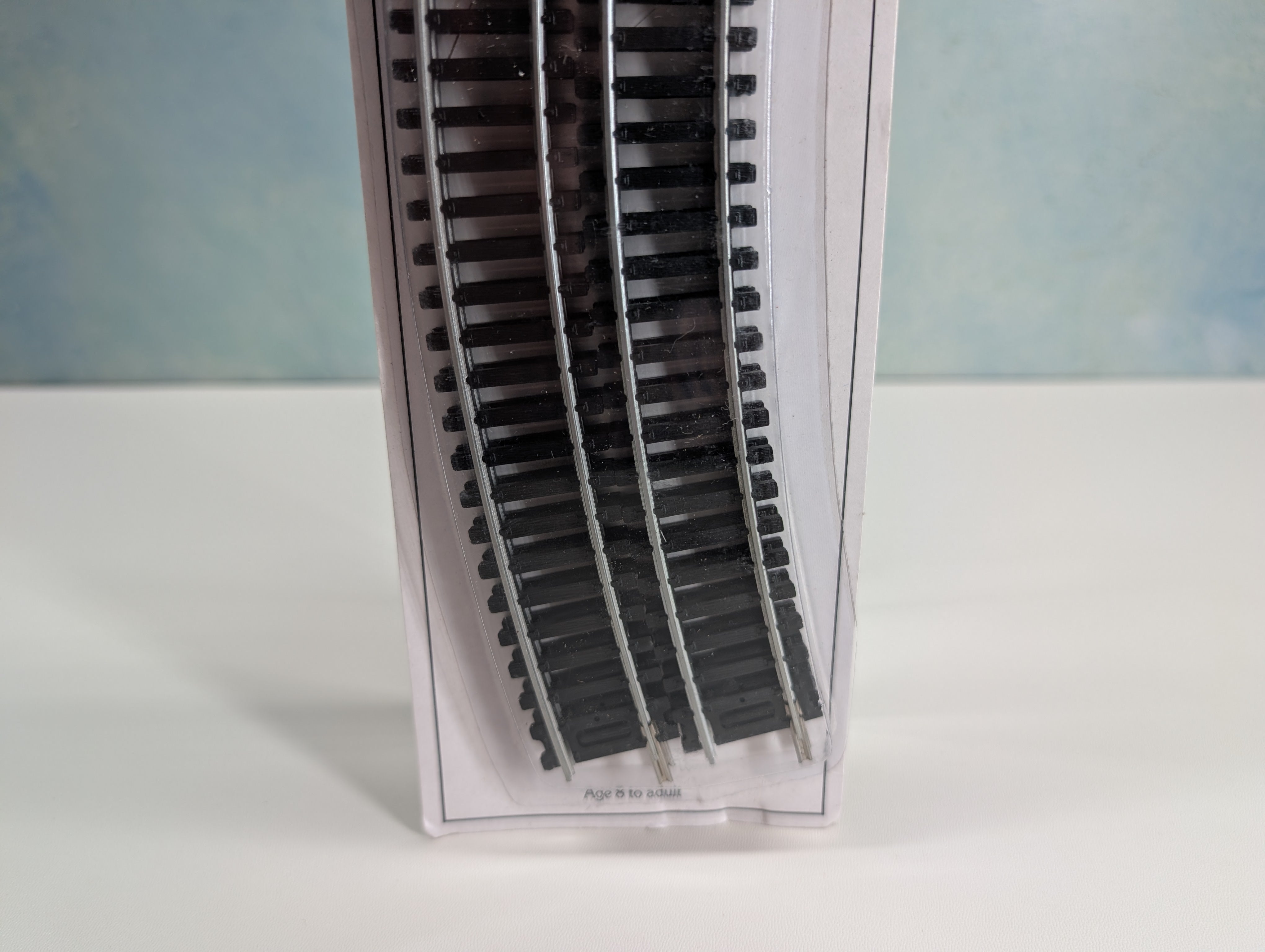 Bachmann 44102 HO Scale 18" Curved Radius Code 100 Silver Track (4 pcs)