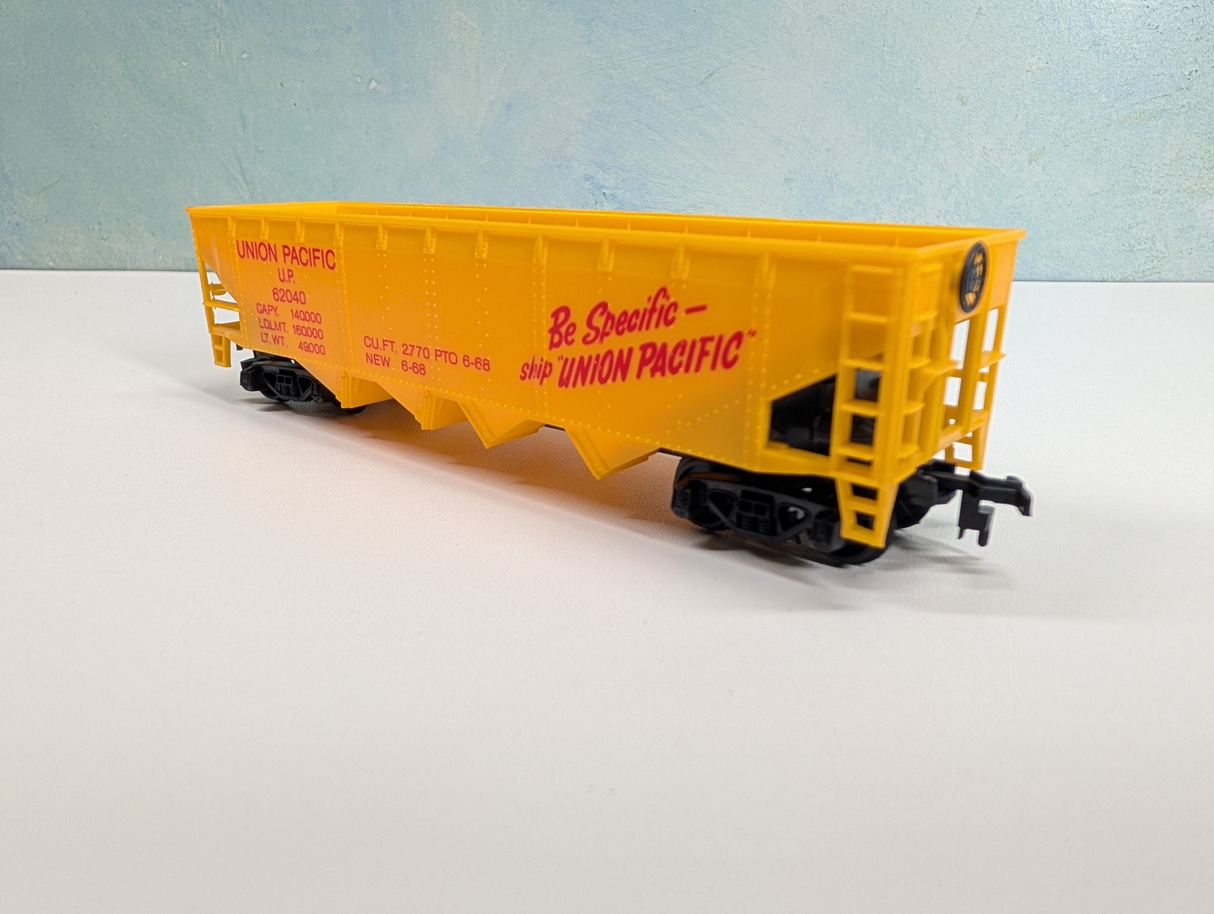 USED HO Scale Quad Hopper Union Pacific UP #62040