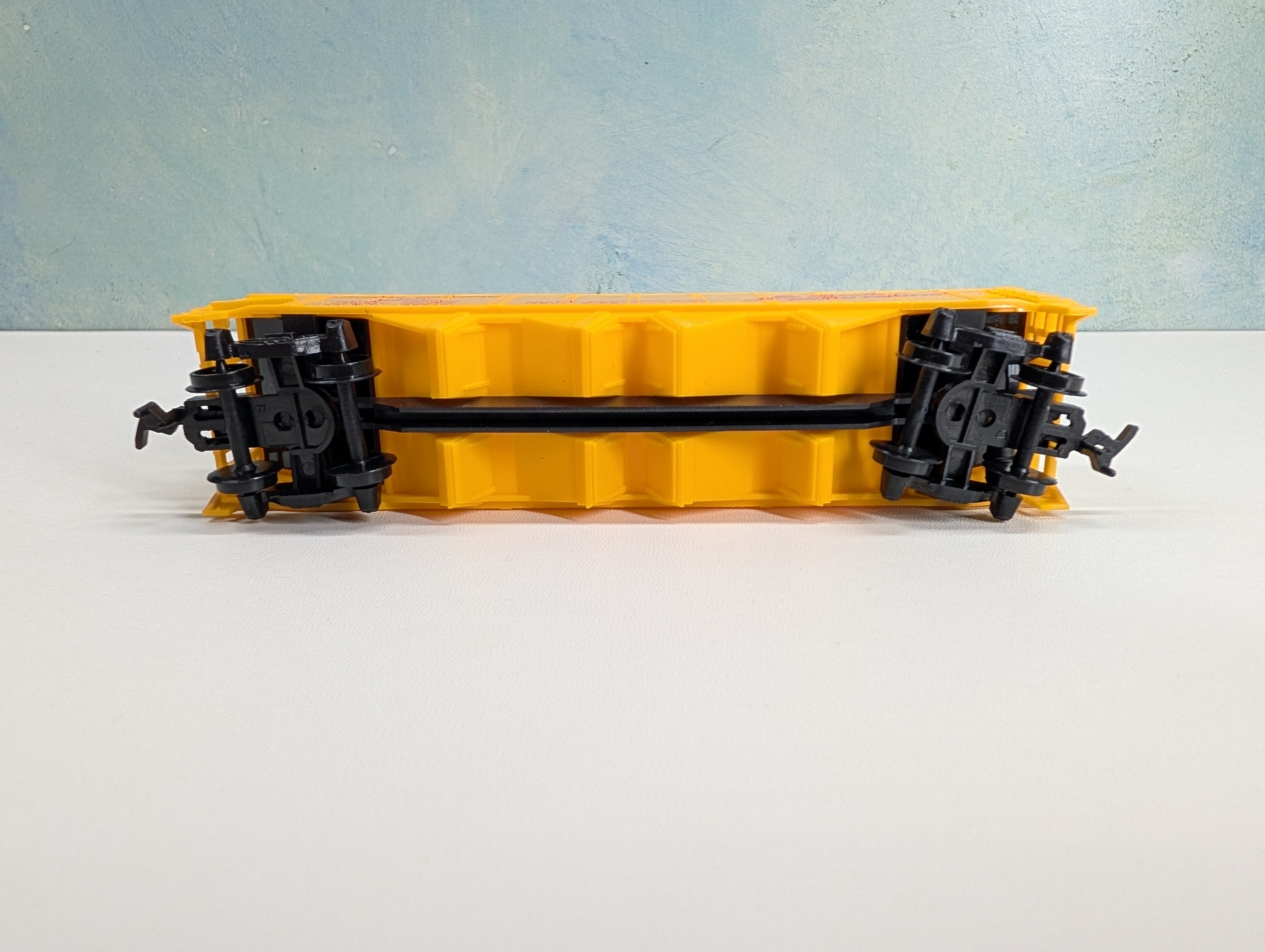 USED HO Scale Quad Hopper Union Pacific UP #62040
