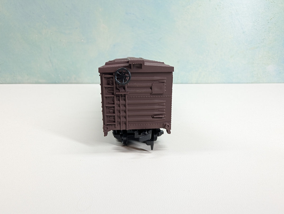 USED Life-Like HO Scale 40' Wooden OB Box Car Great Northern GN #5718