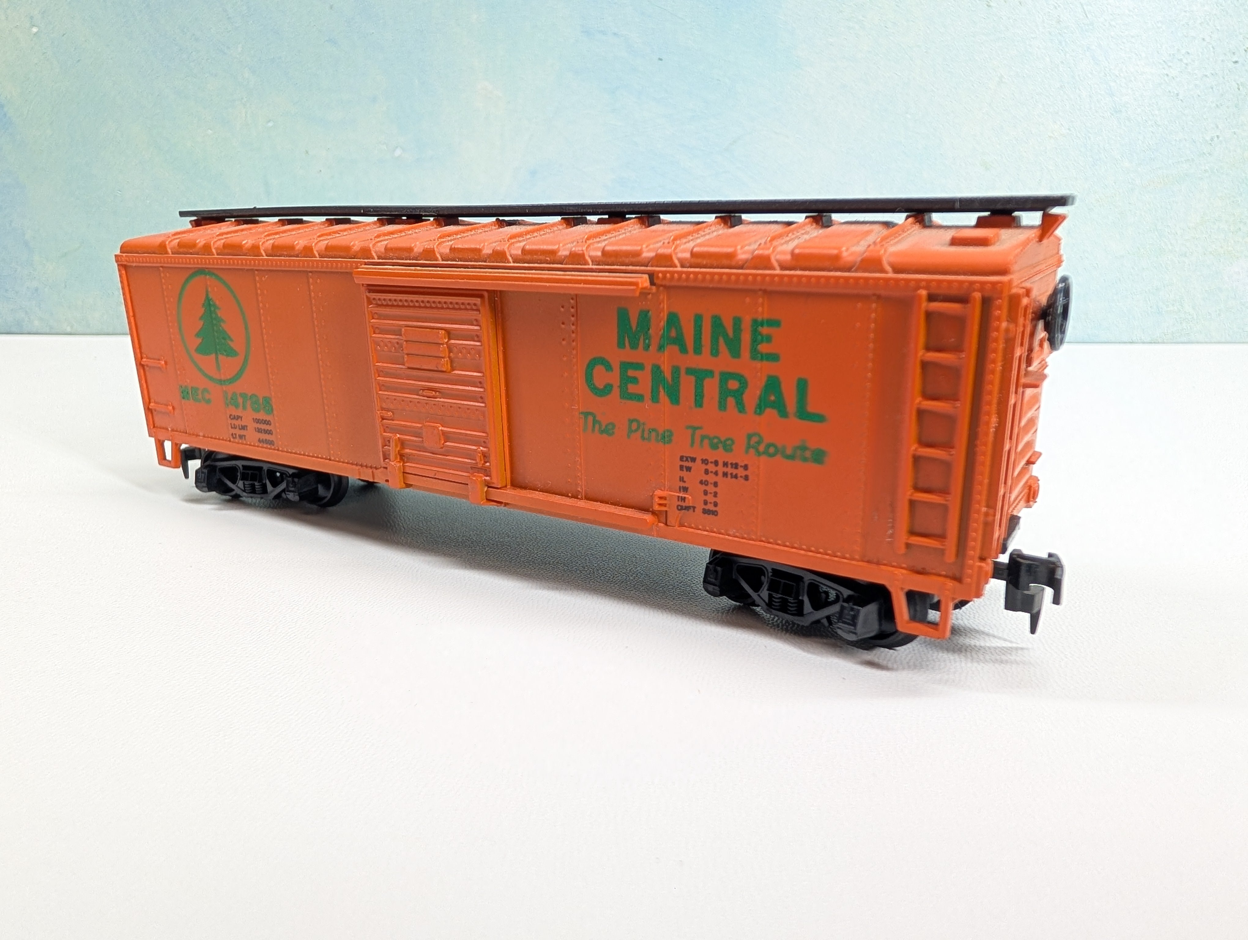 USED AHM HO Scale 41' Steel Box Car Maine Central MEC #14785