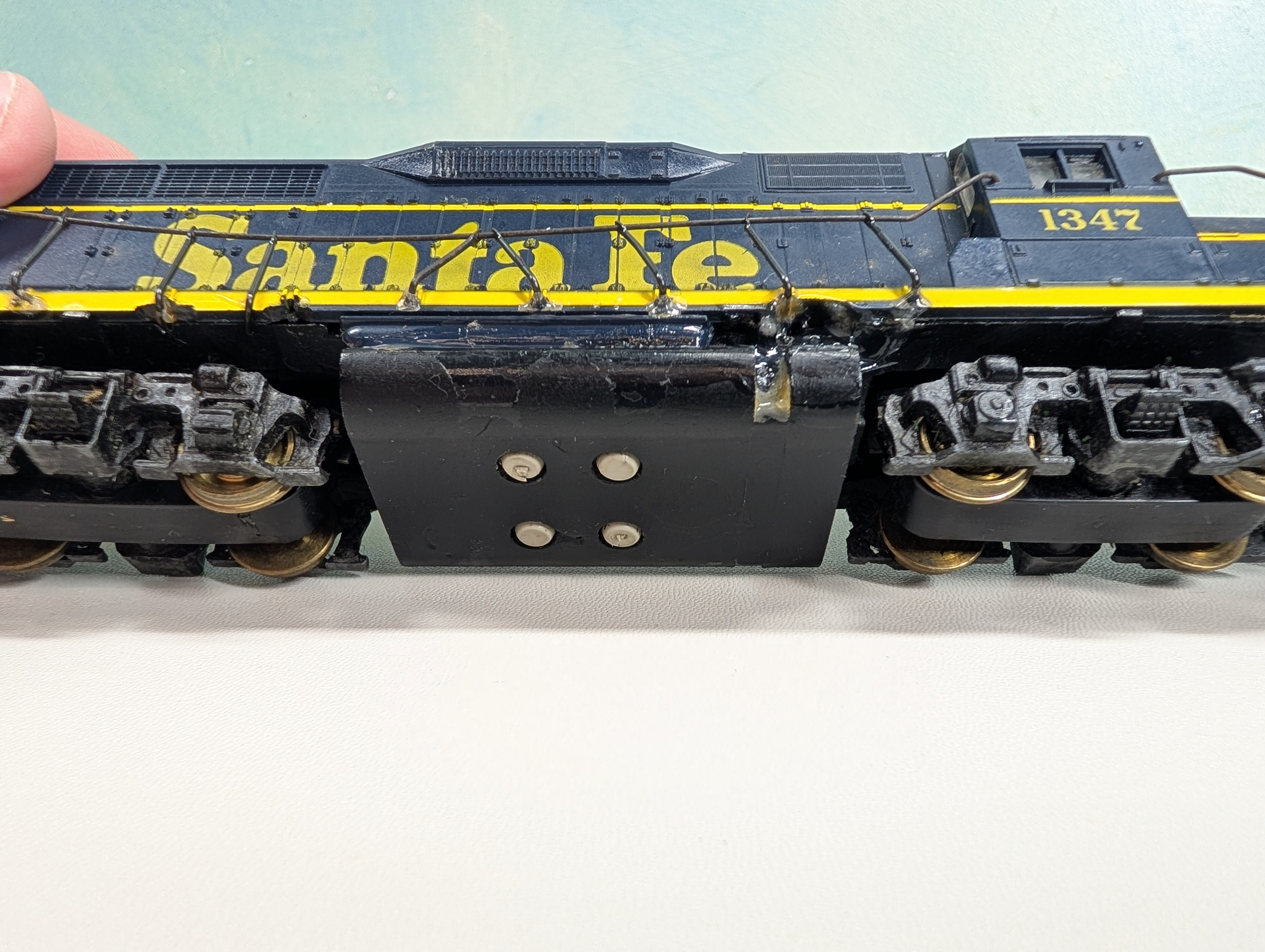 USED Athearn HO Scale GP35 Diesel Locomotive Santa Fe #1347 Tested! DC