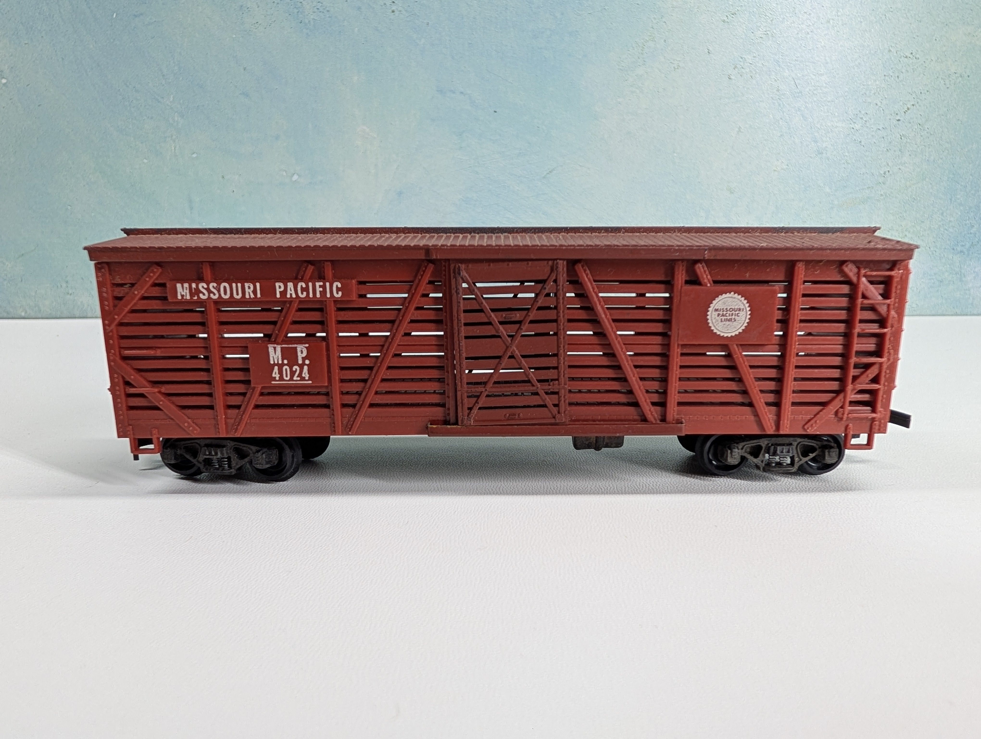 USED Revell HO Scale Cattlestock Car Missouri Pacific MP #4024