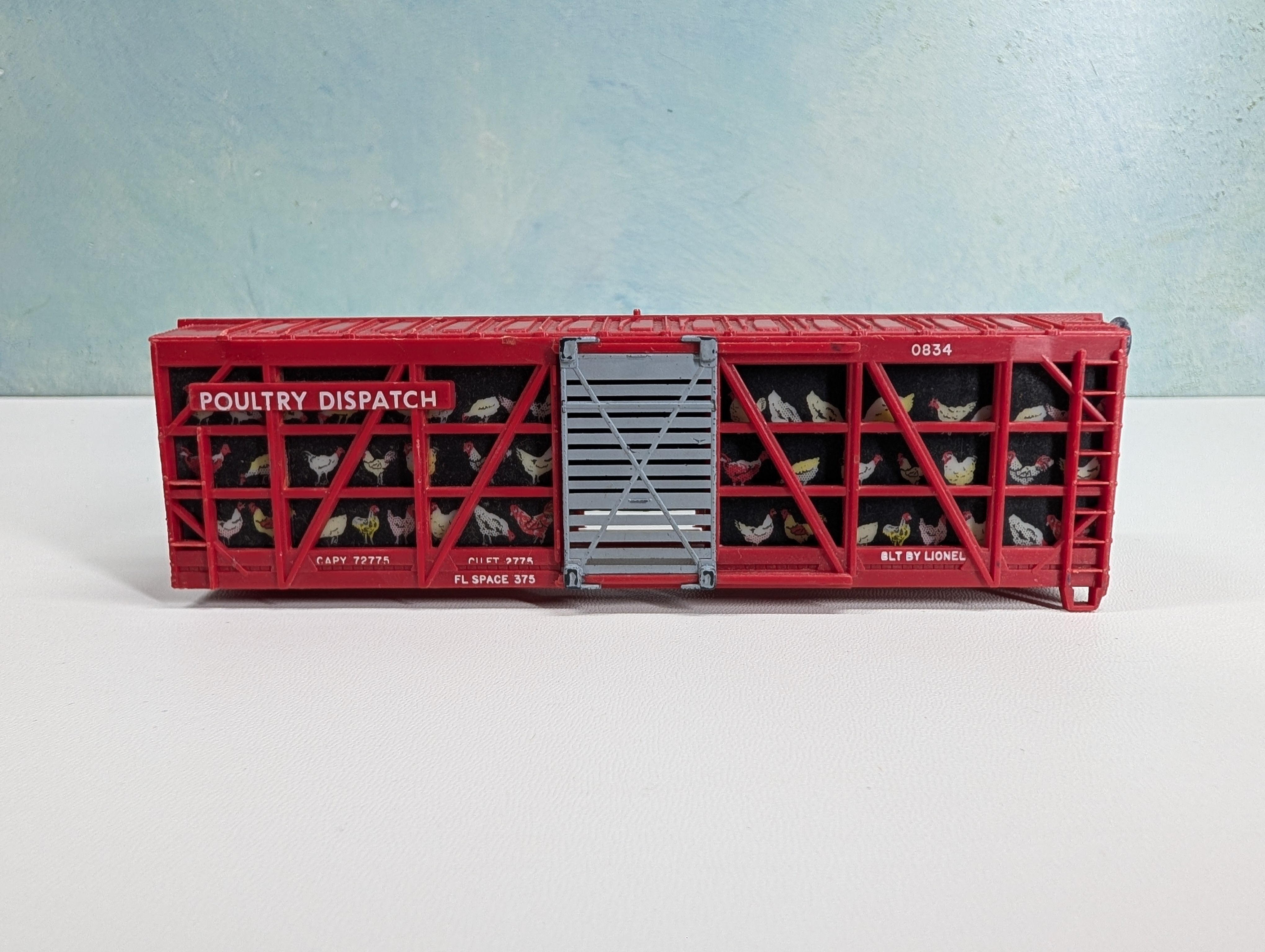 USED Lionel HO Scale Poultry Dispatch Car #0834 Rough Shell