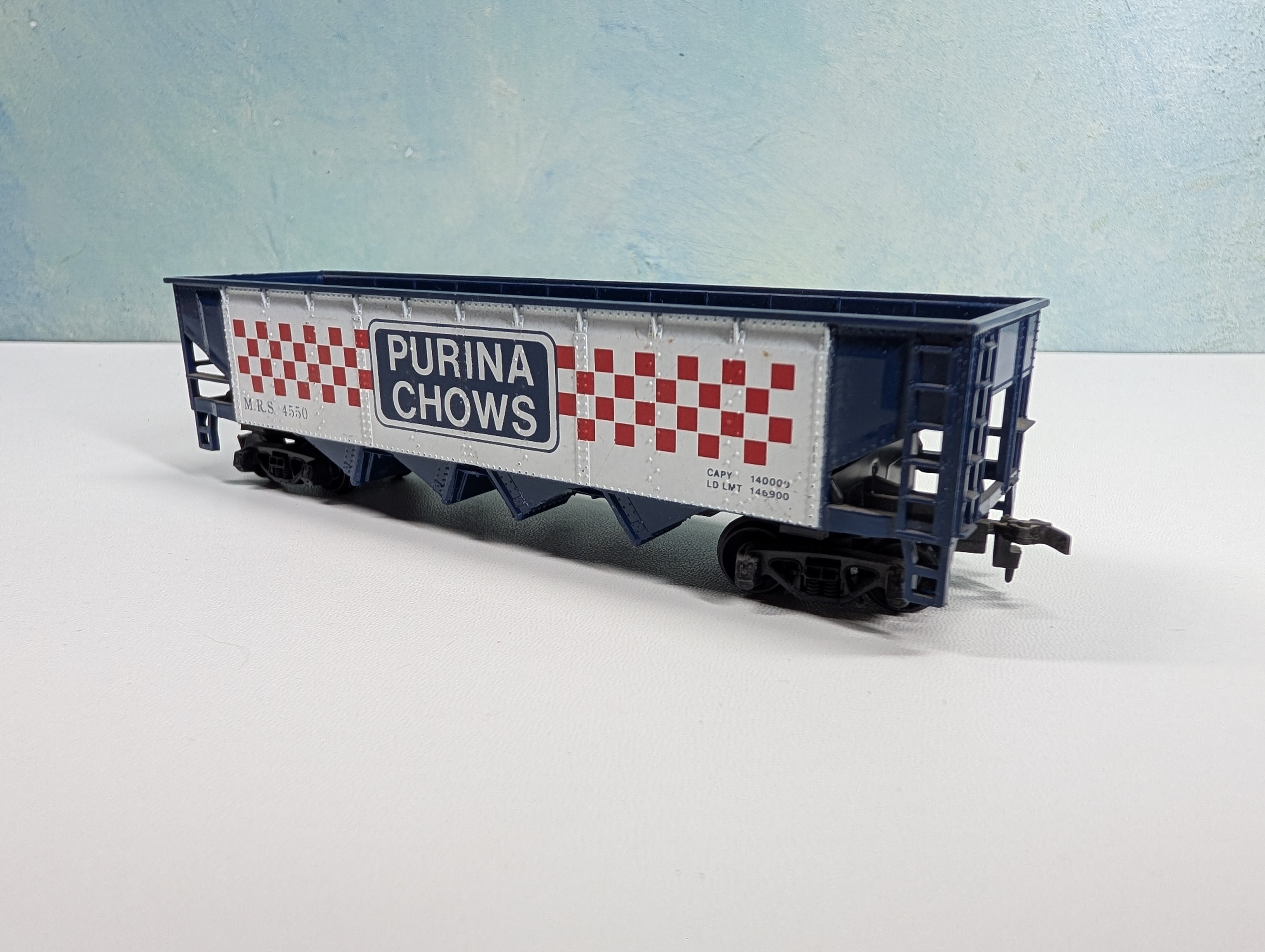 USED Tyco HO Scale Quad Hopper Purina Chows MRS #4550
