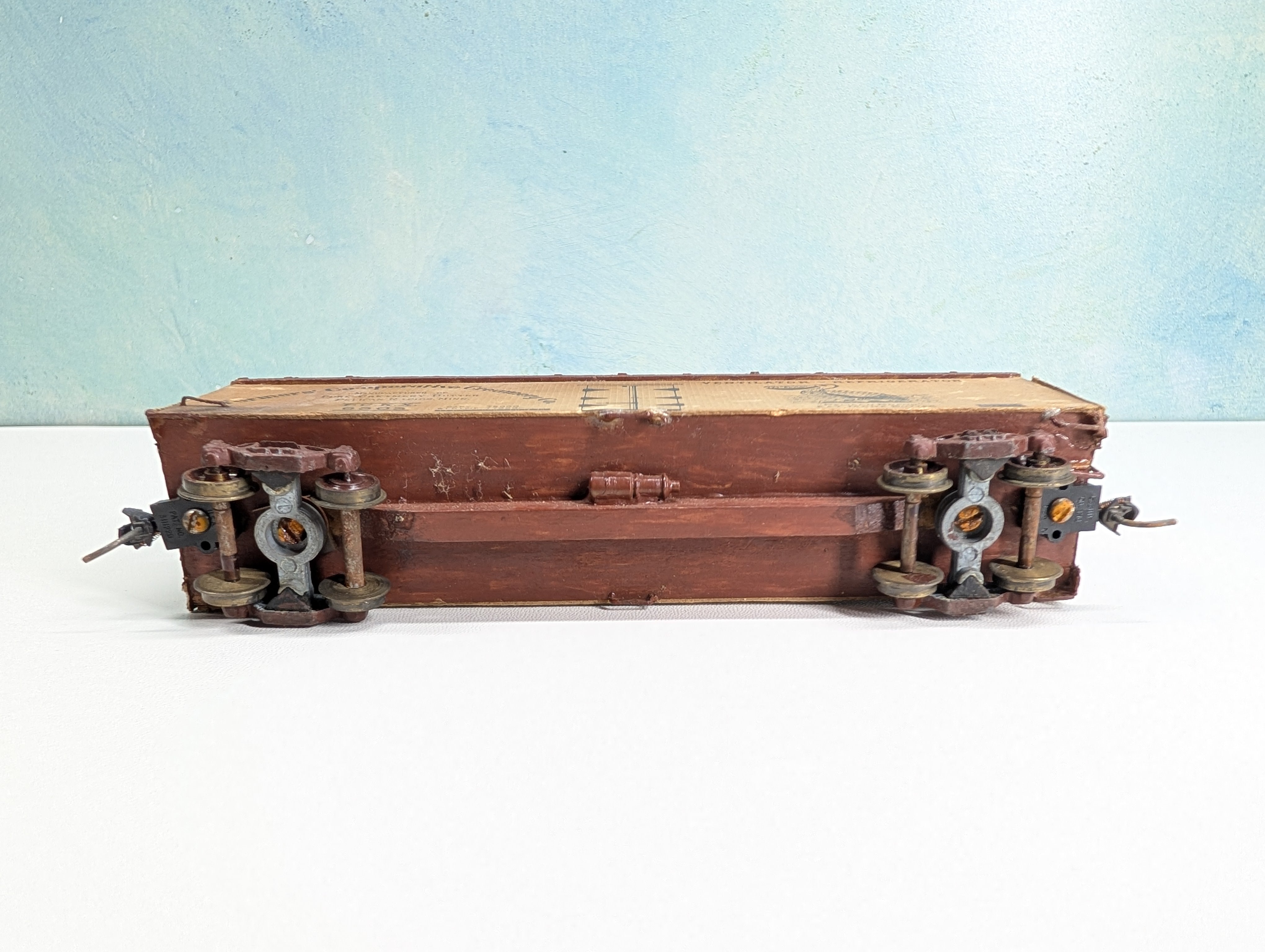 USED HO Scale Wood Built 44' Reefer Box Car Farmer's Coop Creamery FCKX #6303
