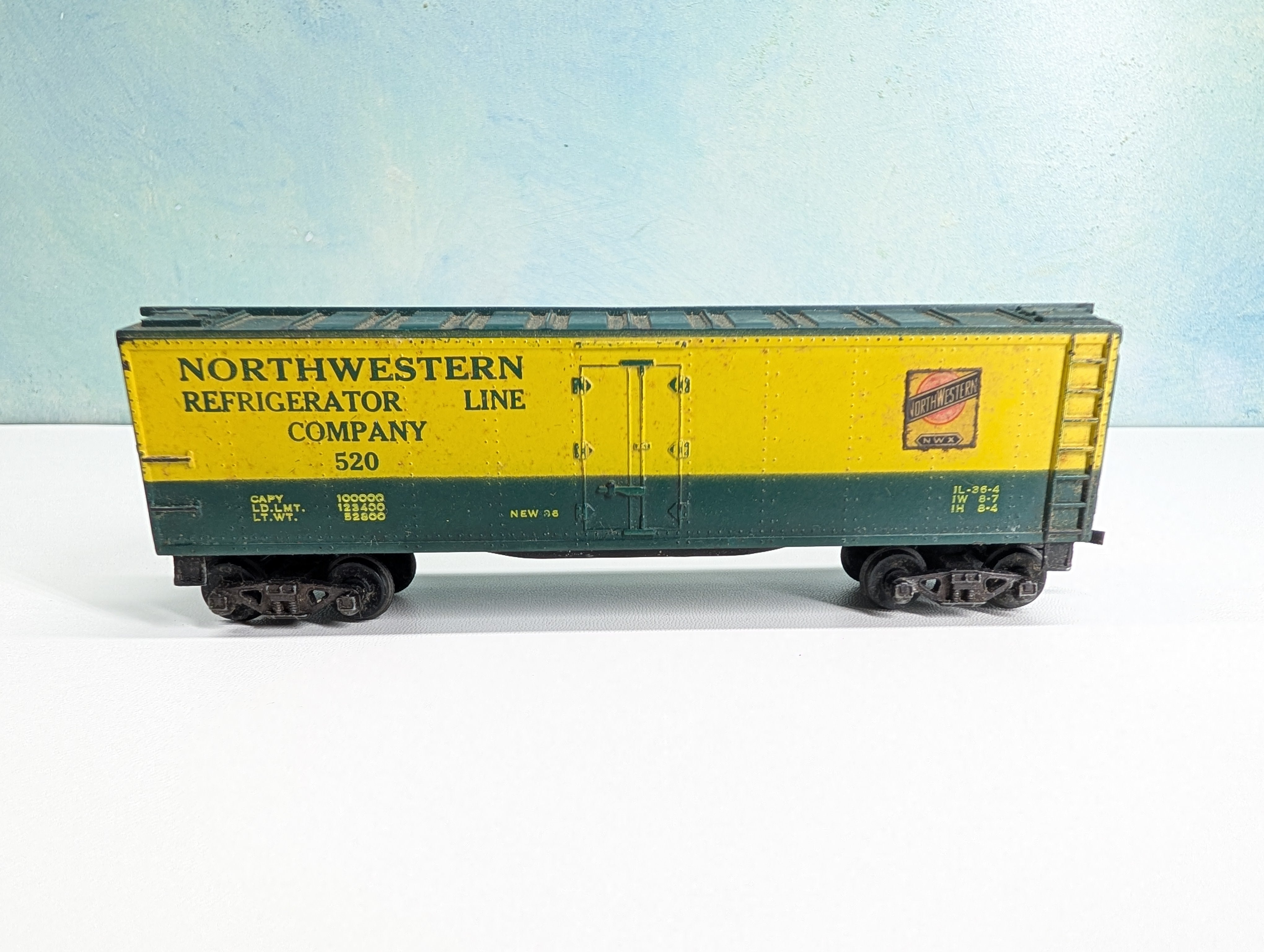 USED Gilbert HO Scale 41' Reefer Box Car Northwestern #520