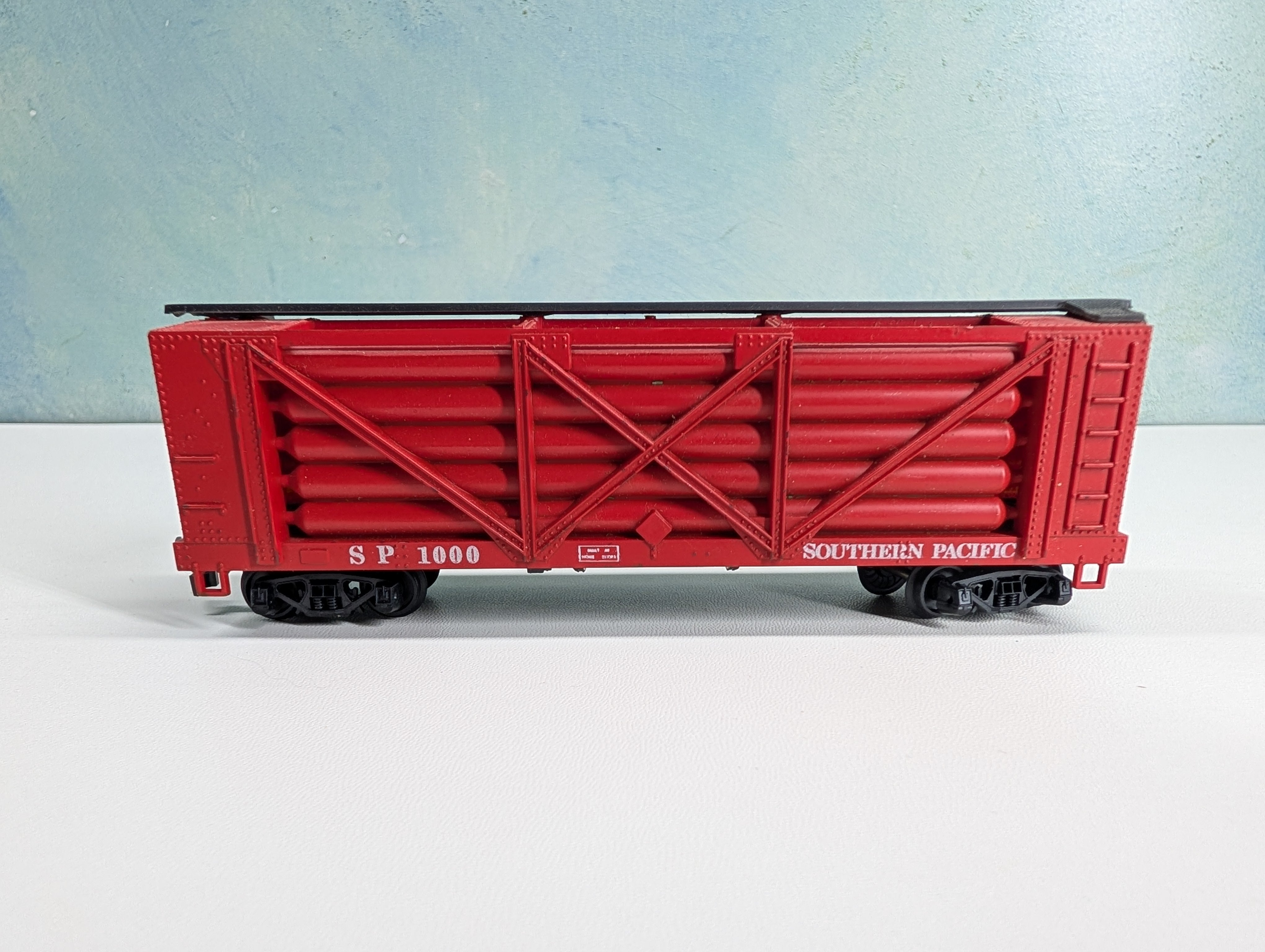 USED AHM HO Scale 40' Helium Car Southern Pacific SP #1000