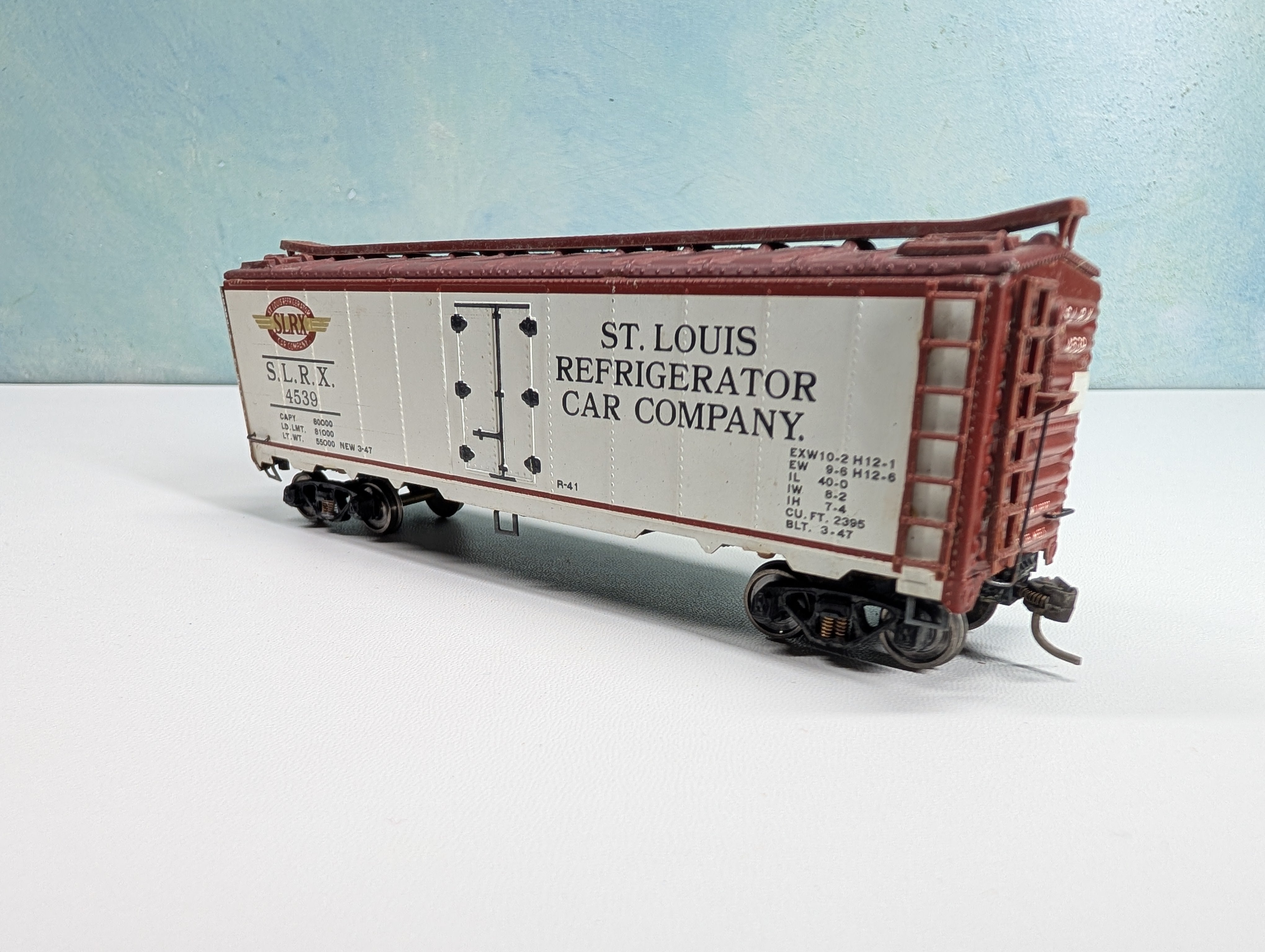 USED Varney HO Scale 42' Reefer Box Car St Louis Refrigerator SLRX #4539 Metal Wheels