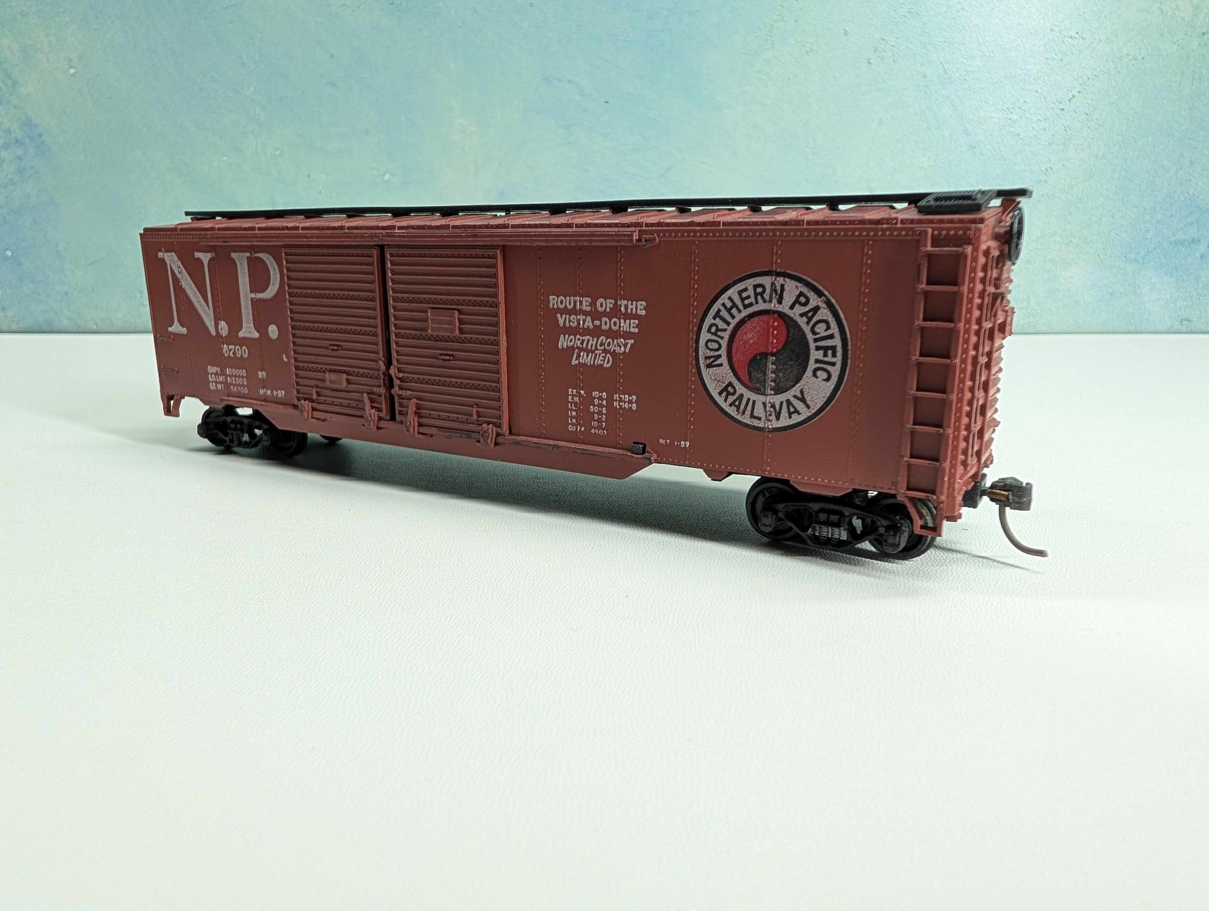 USED Athearn HO Scale 50' DD Box Car Northern Pacific NP #6790