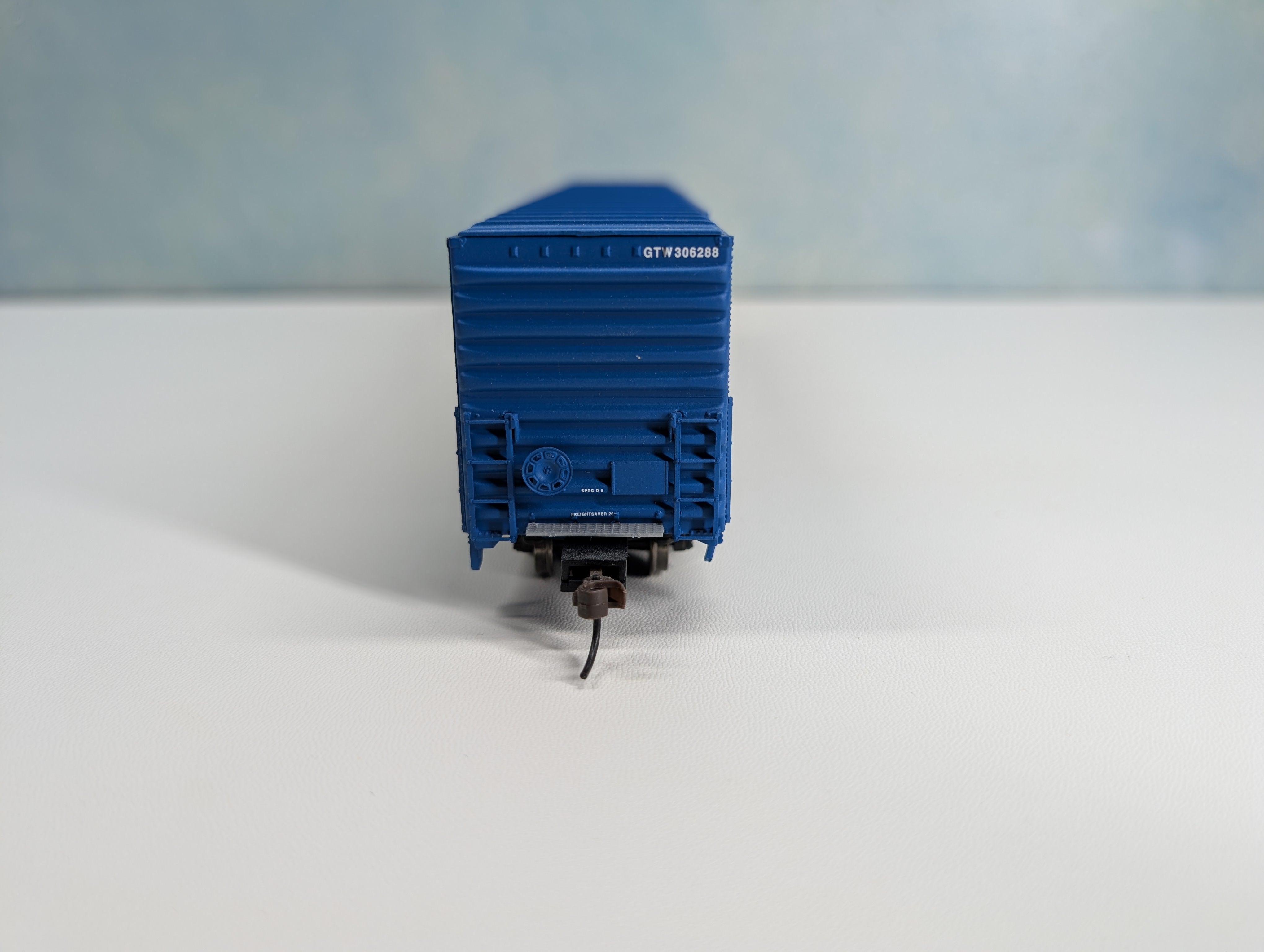 USED Walthers HO Scale 60' DD Box Car Canadian National GTW #306288 Metal Wheels