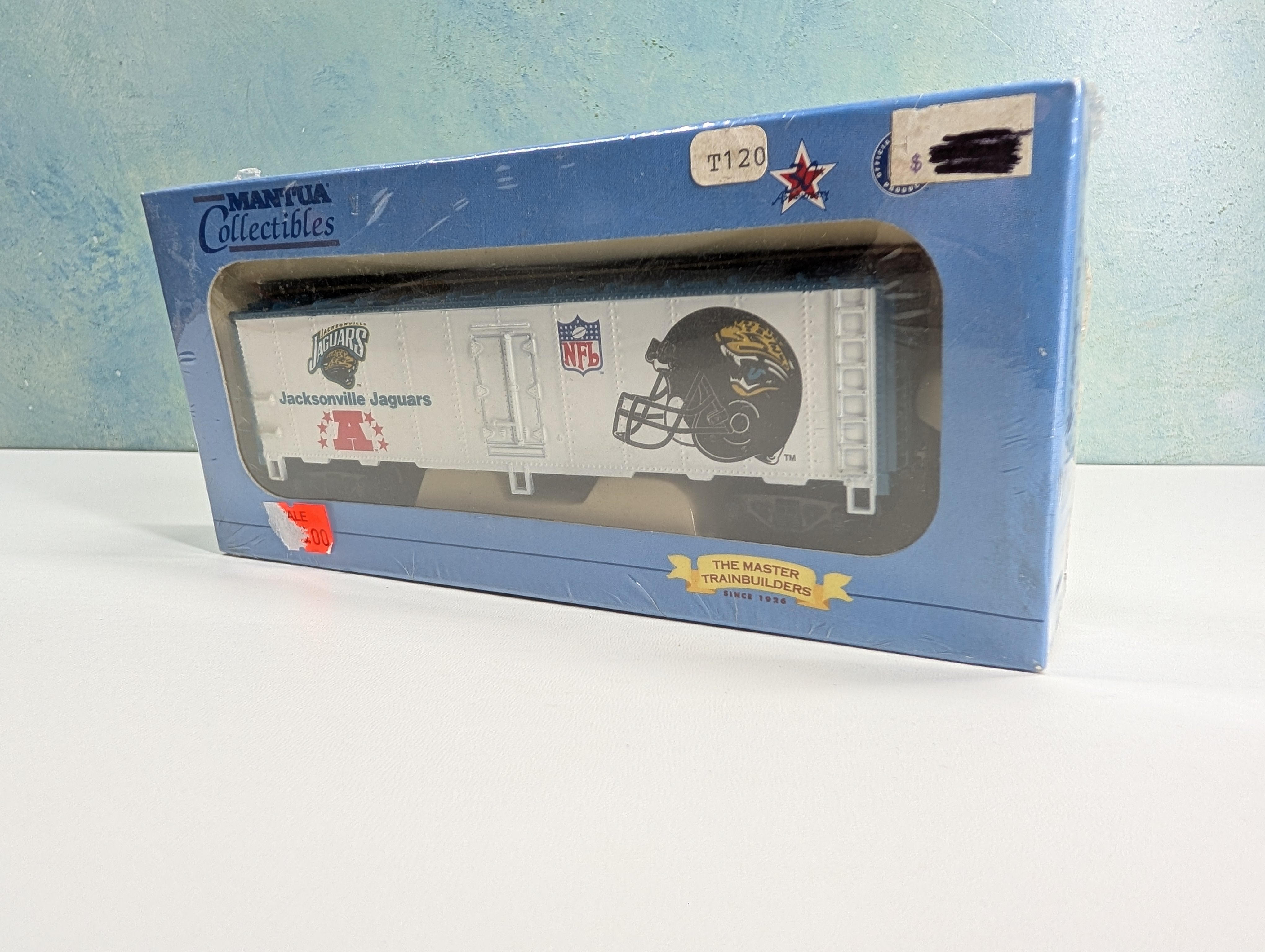 Mantua 733-829 HO Scale NFL Jacksonville Jaguars - Heavyweight 41' Steel Reefer Box Car SEALED