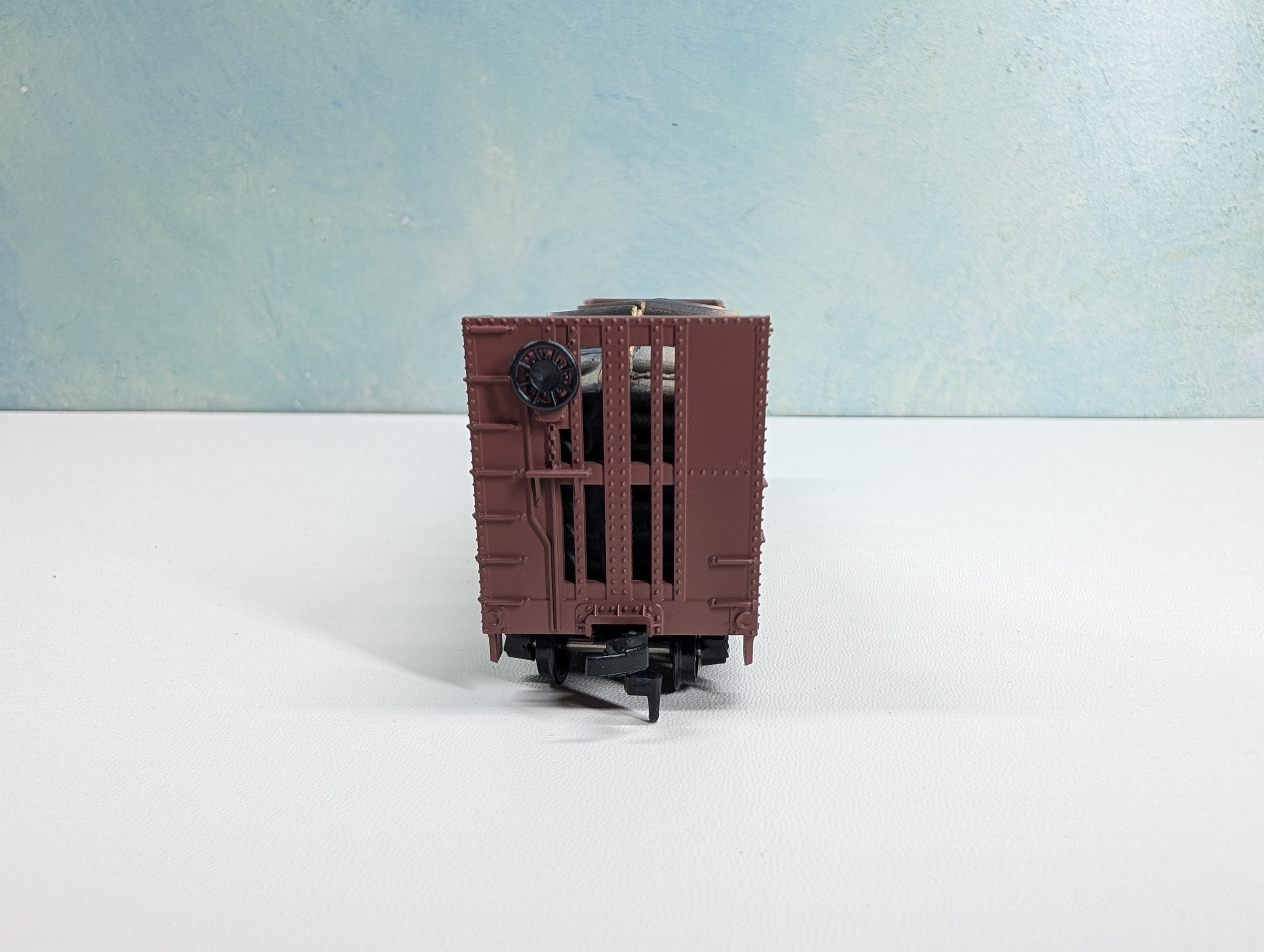 USED Athearn HO Scale 40' Pulpwood Bulkhead Flat Car Louisville & Nashville L&N #23054