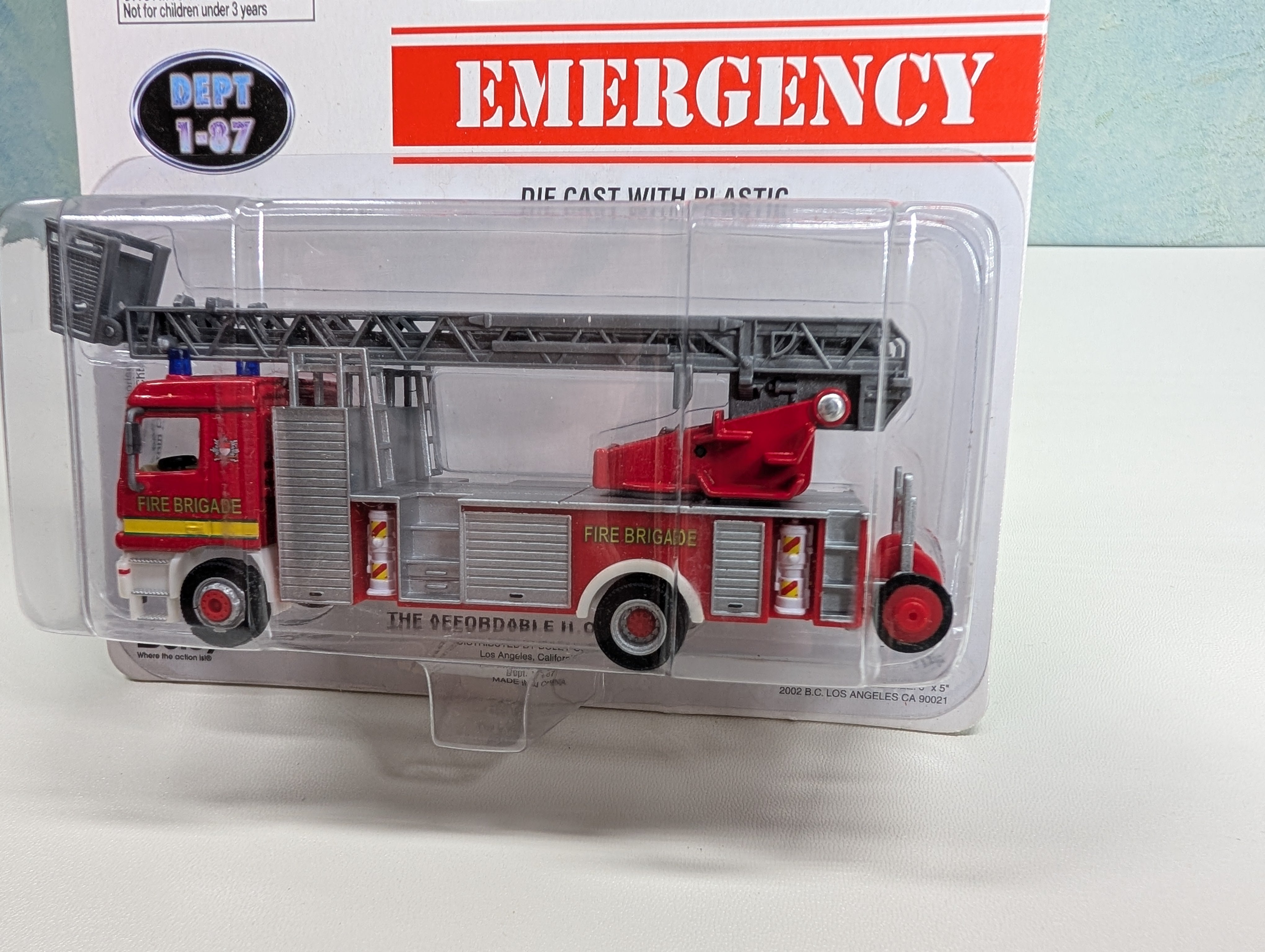 Boley 5001 HO Scale Emergency Fire Brigade Fire Truck w/ Ladder