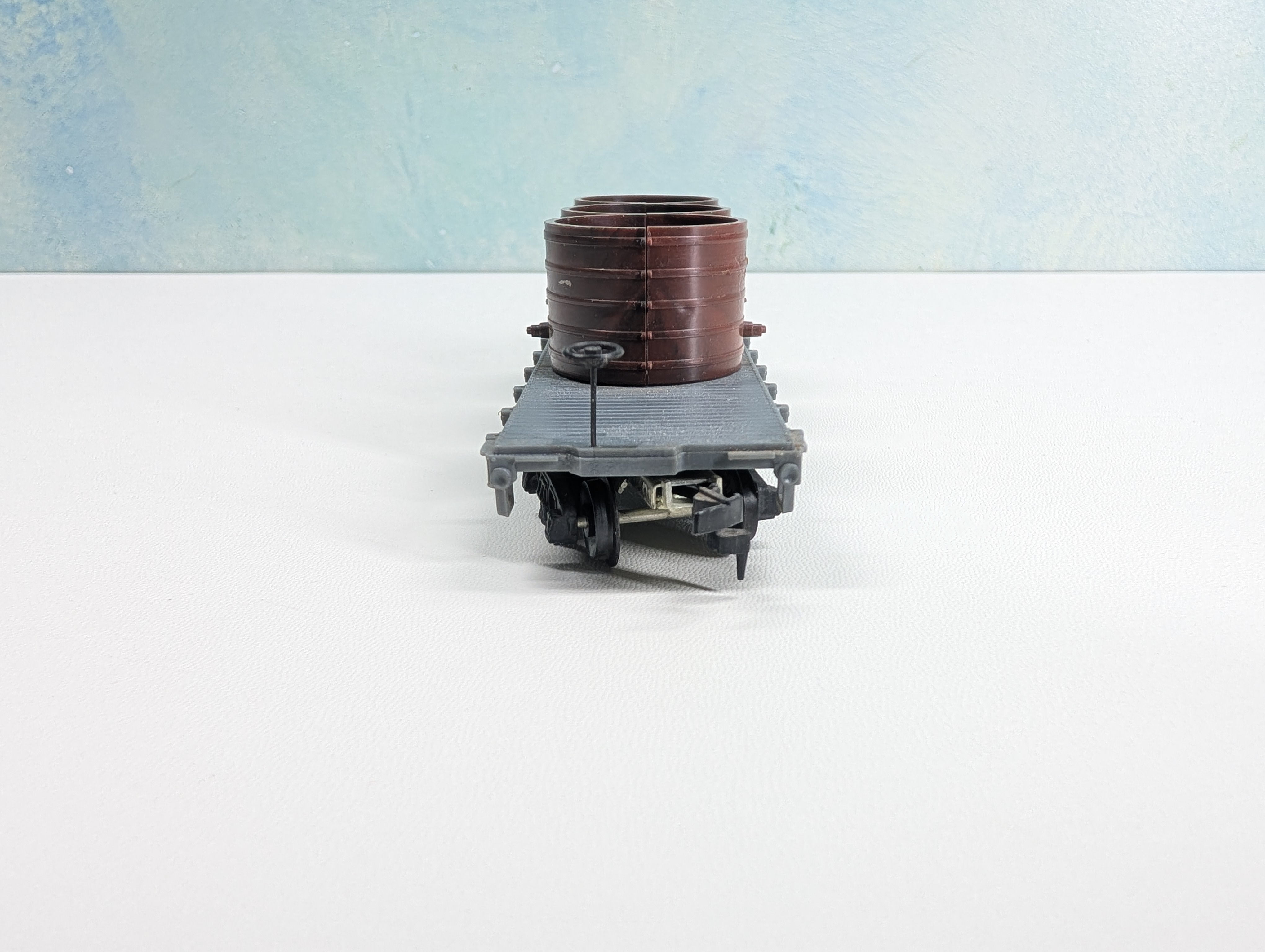 USED Mantua HO Scale 40' Flat Car w/ Tanks US Navy #311