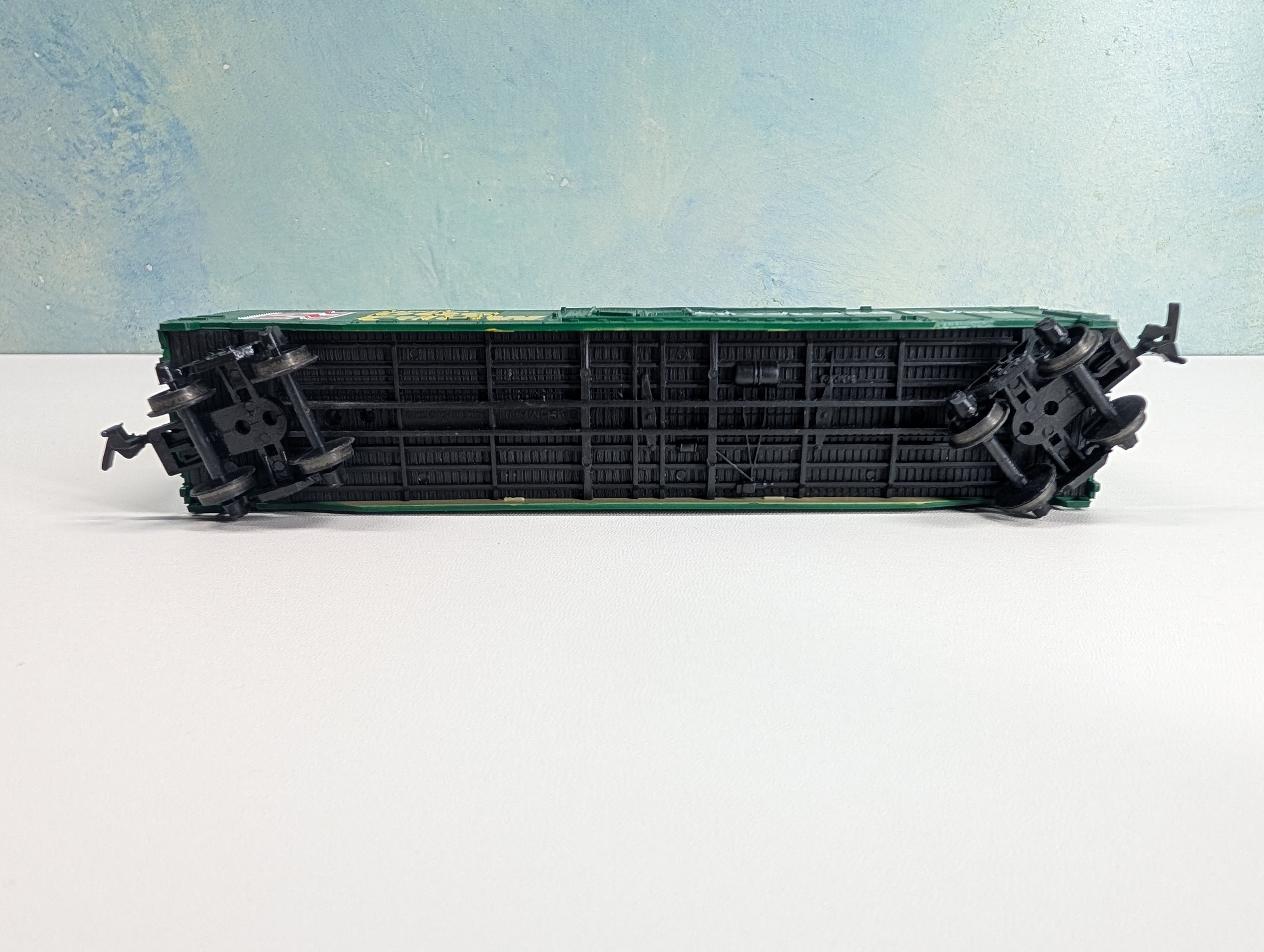 USED Bachmann HO Scale 50' Billboard PD Box Car Purina Dog Chow