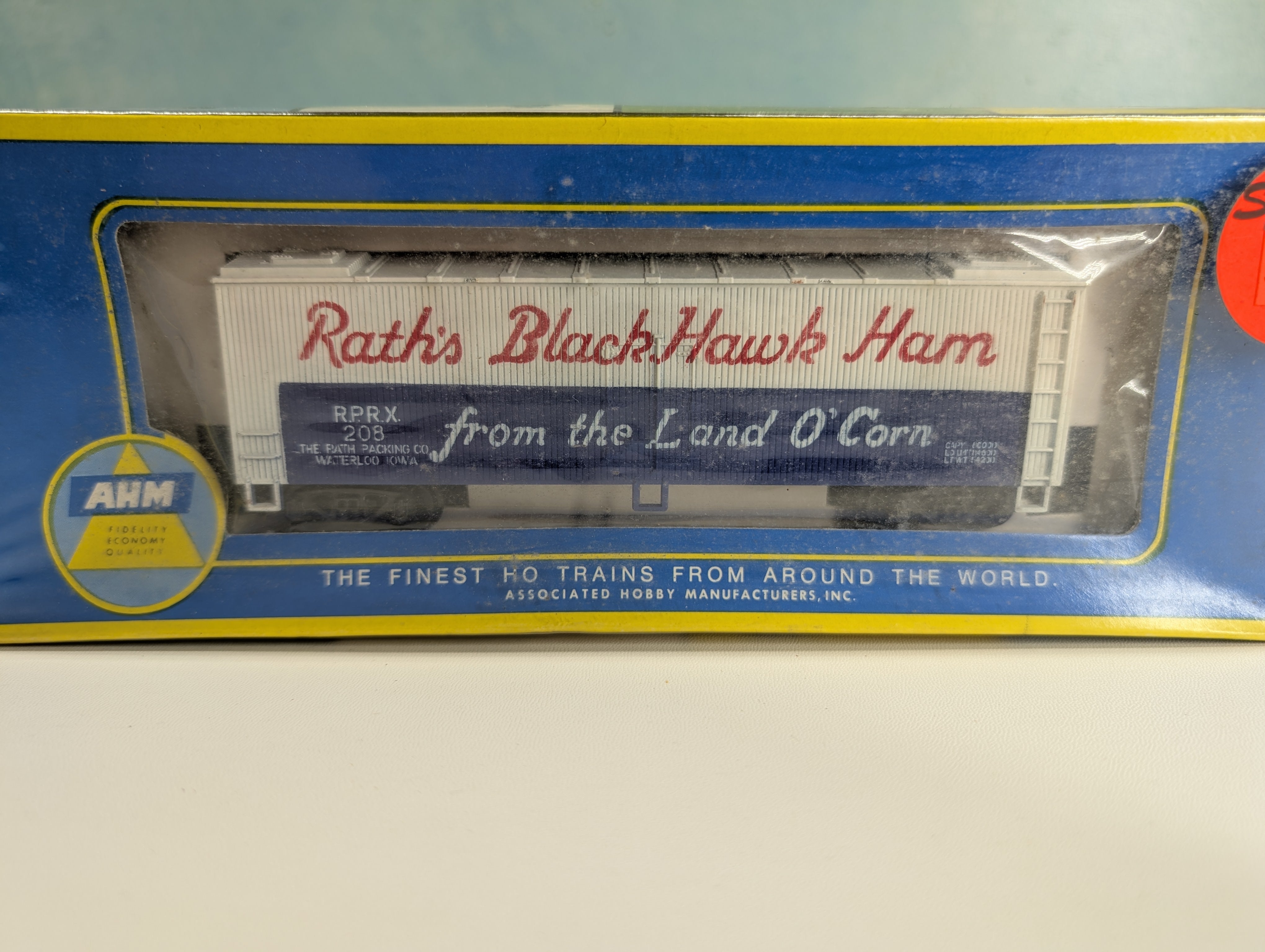 USED AHM 5296E HO Scale Private Owner Reefer Box Car Rath's RPRX #208 Sealed
