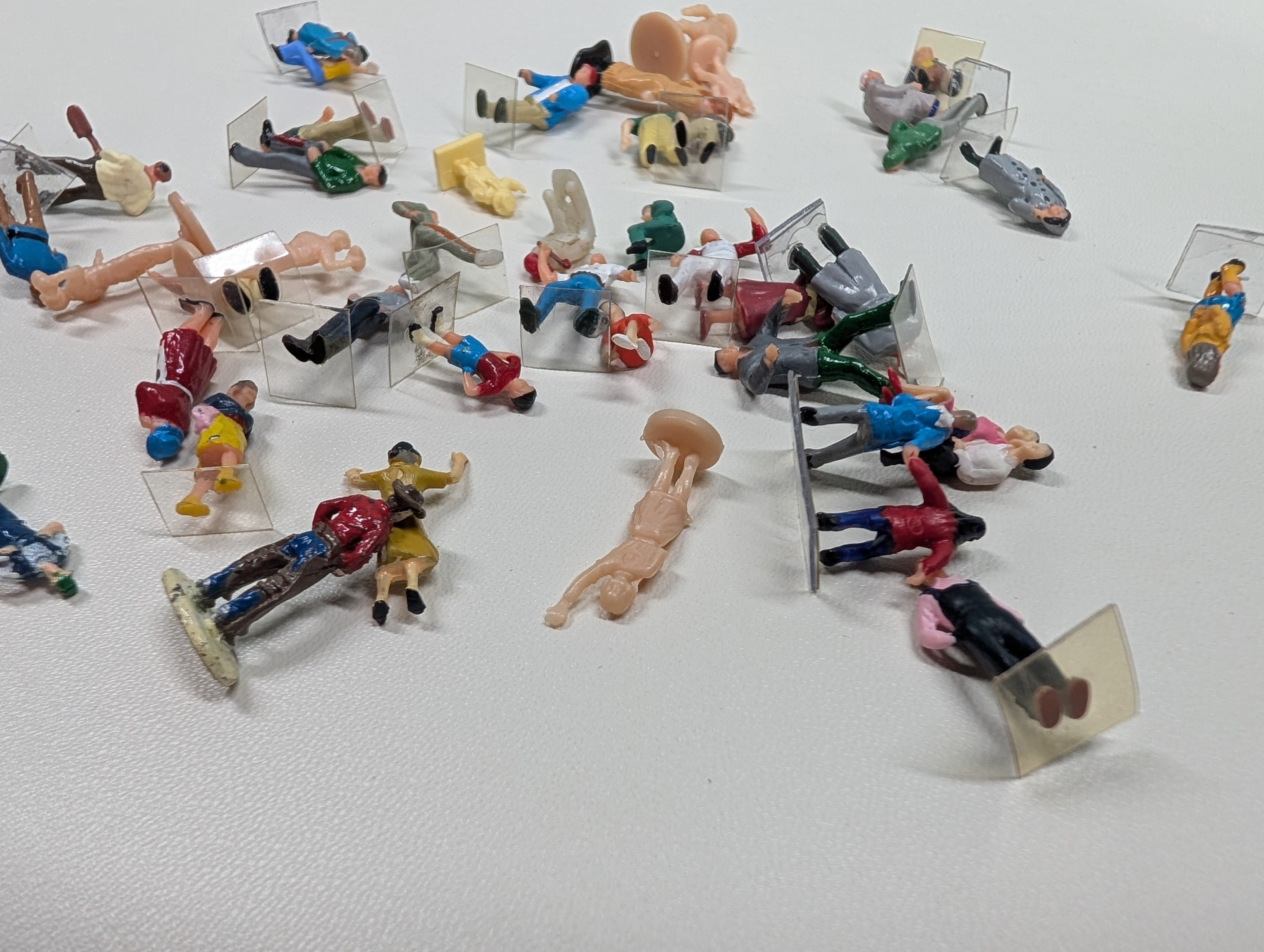 USED HO Scale Lot of People / Figures (40+ pcs)