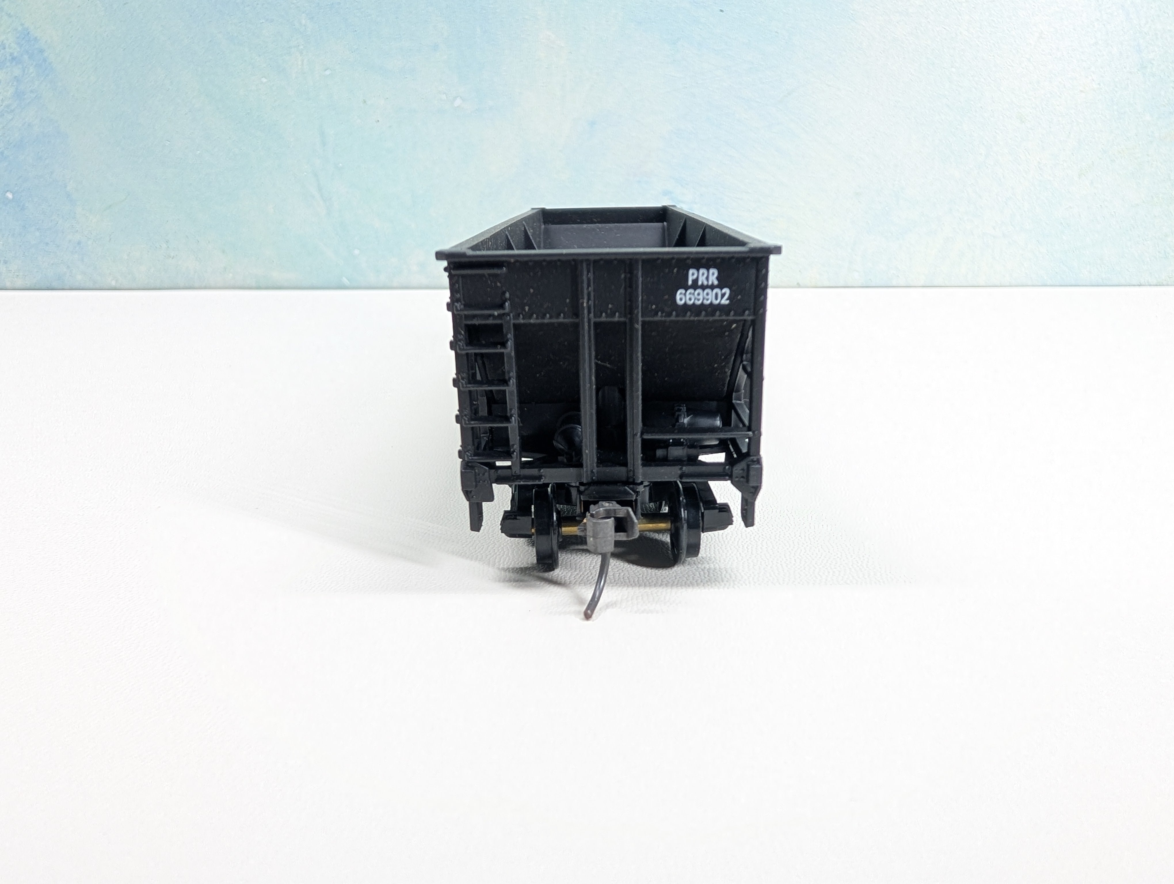 USED Stewart Hobbies HO Scale 70 Ton 12 Panel Tripple Hopper Pennsylvania PRR #669902