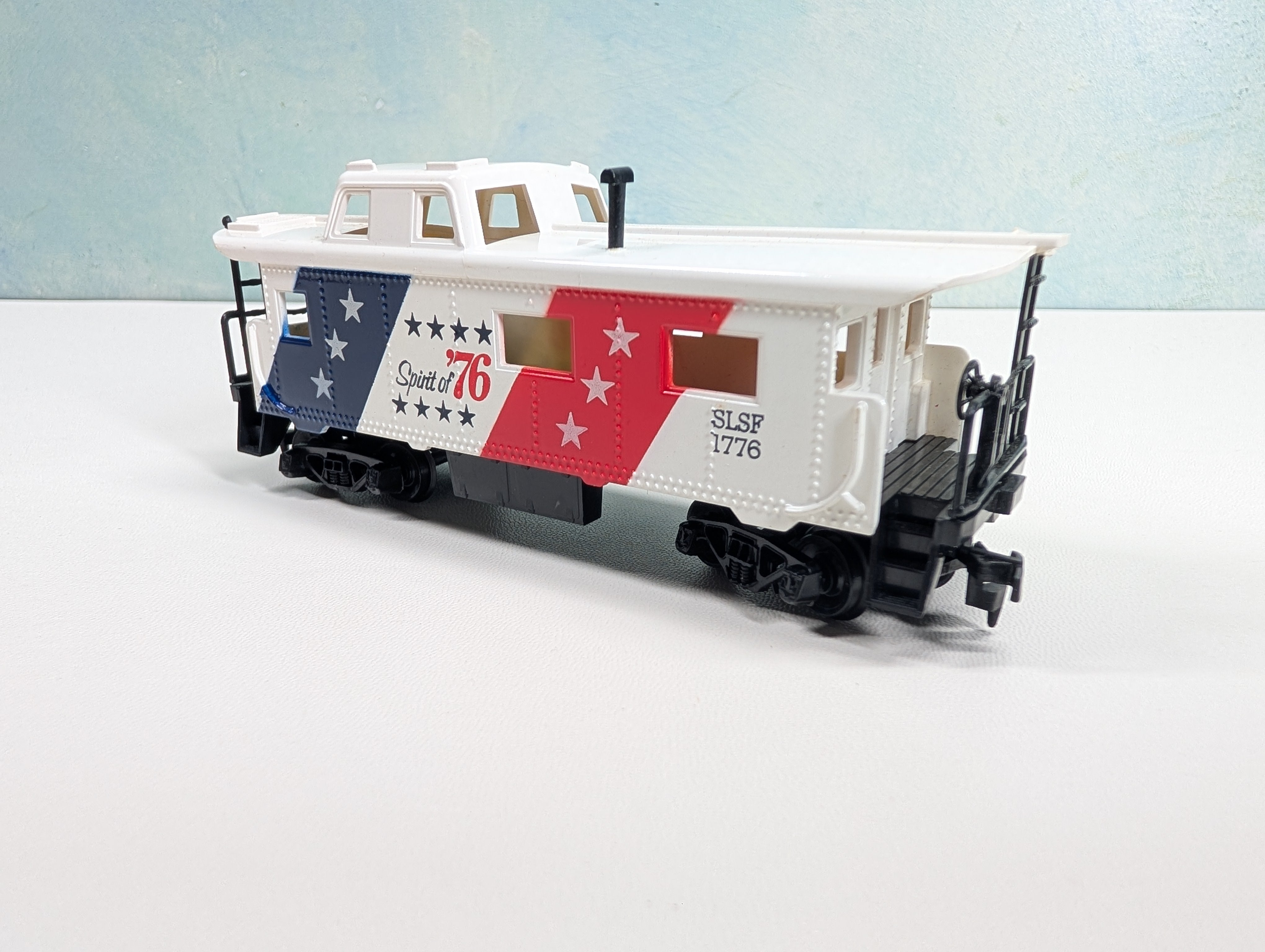 USED Tyco HO Scale Spirit of '76 Caboose