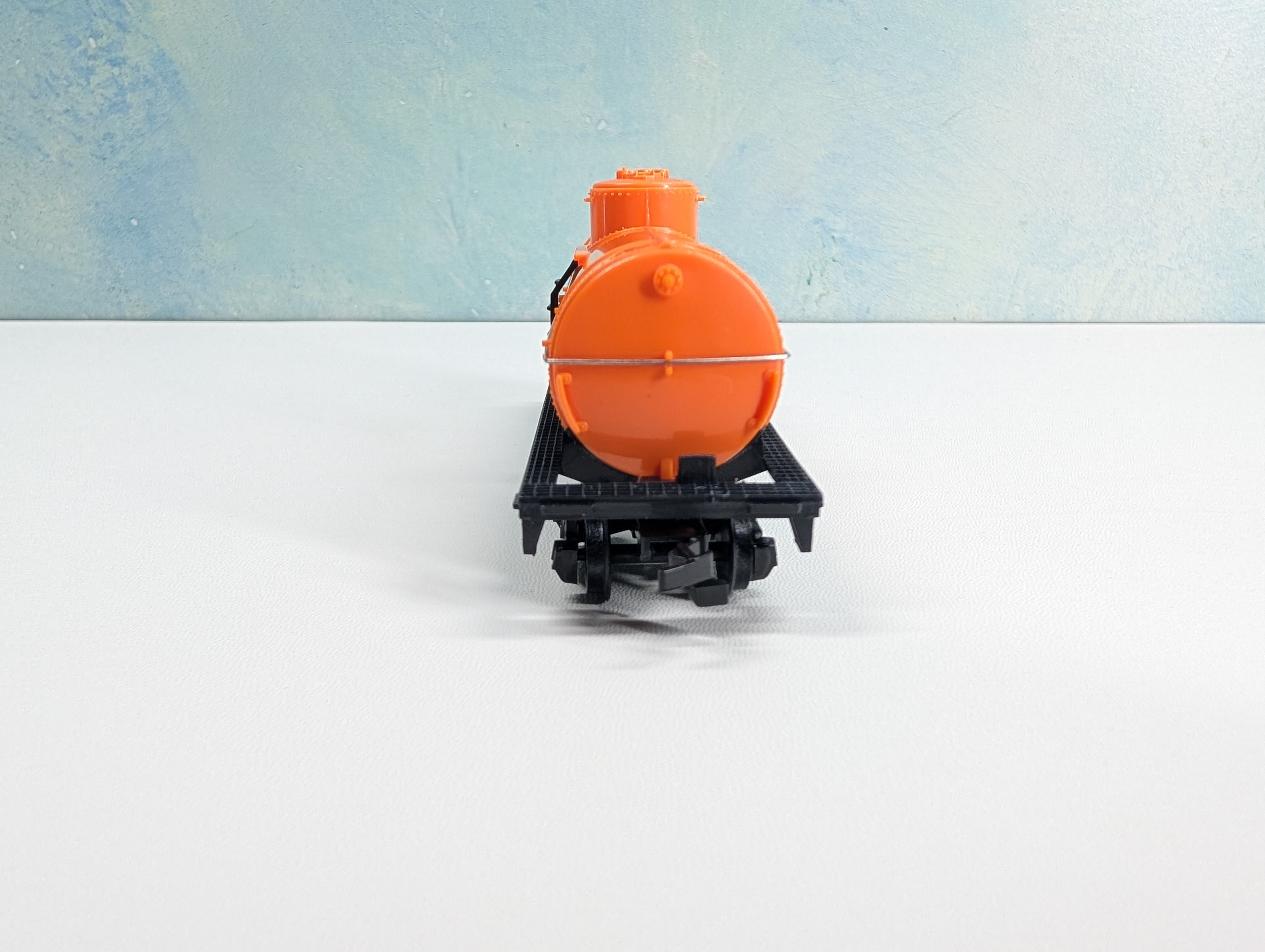 USED Bachmann HO Scale Single Dome Tank Car Shell SCCX #1754